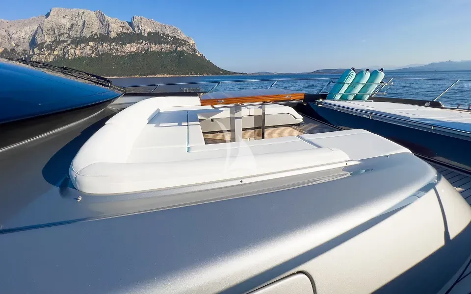 levante_yacht