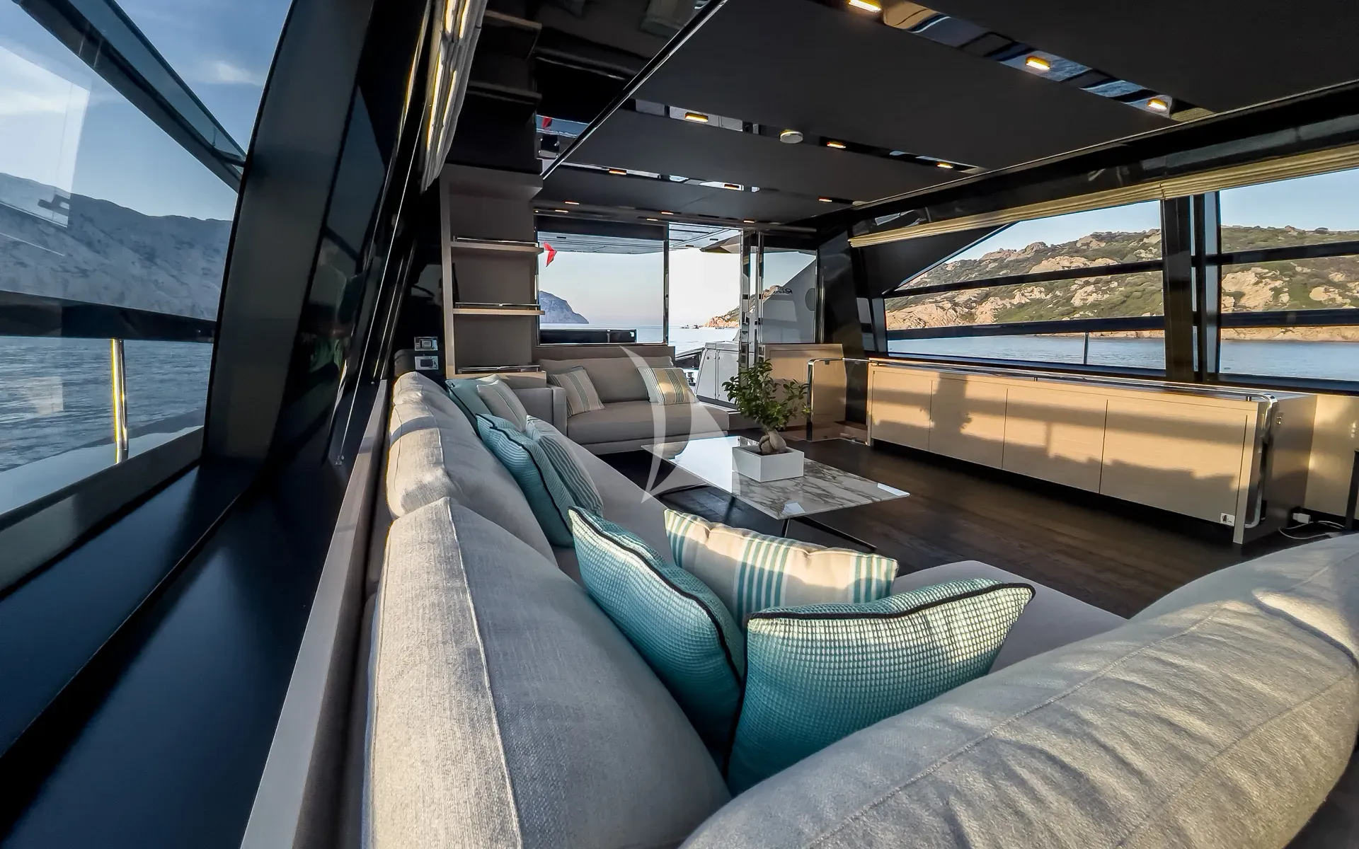 levante_yacht