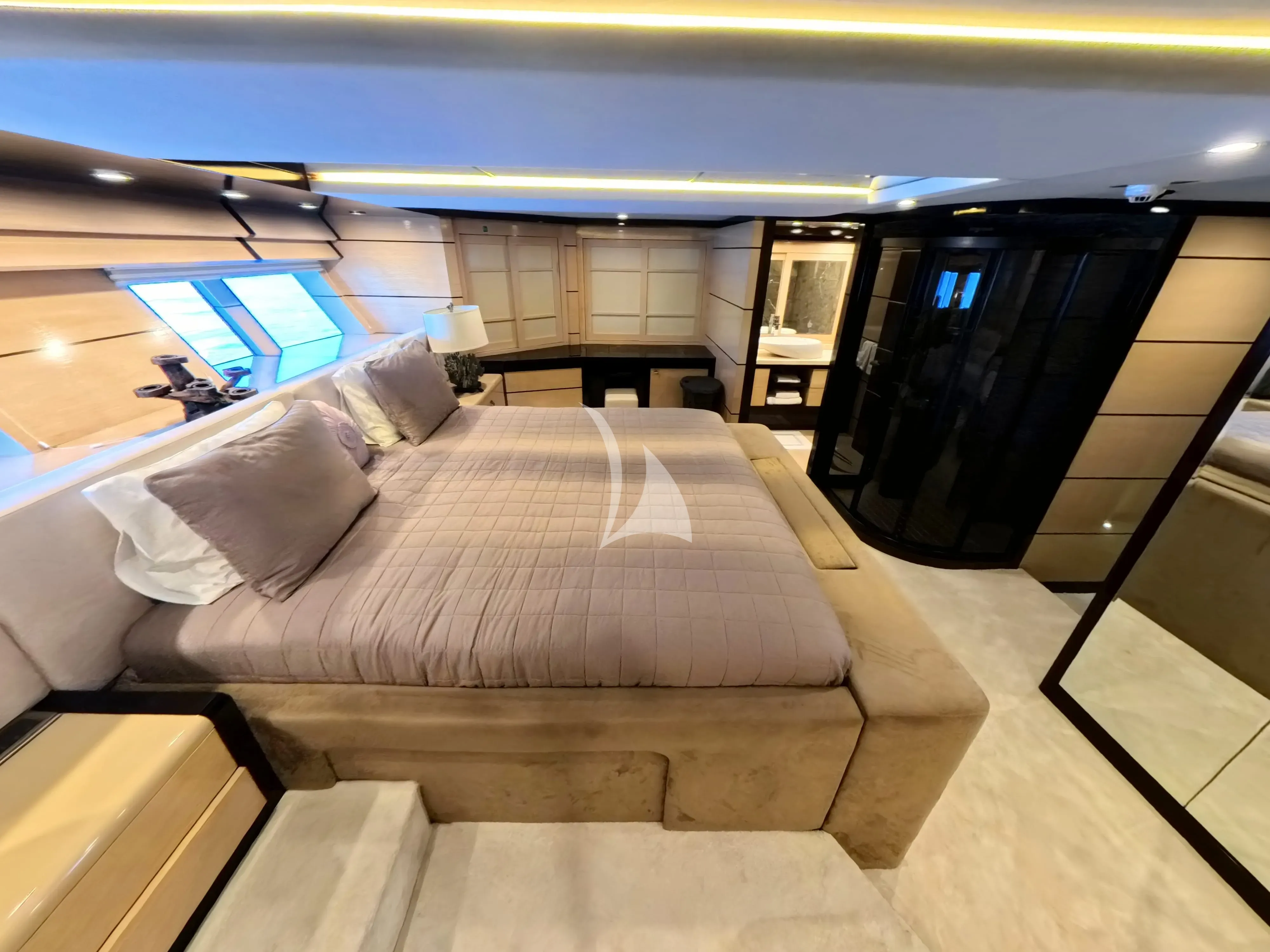 levante_yacht