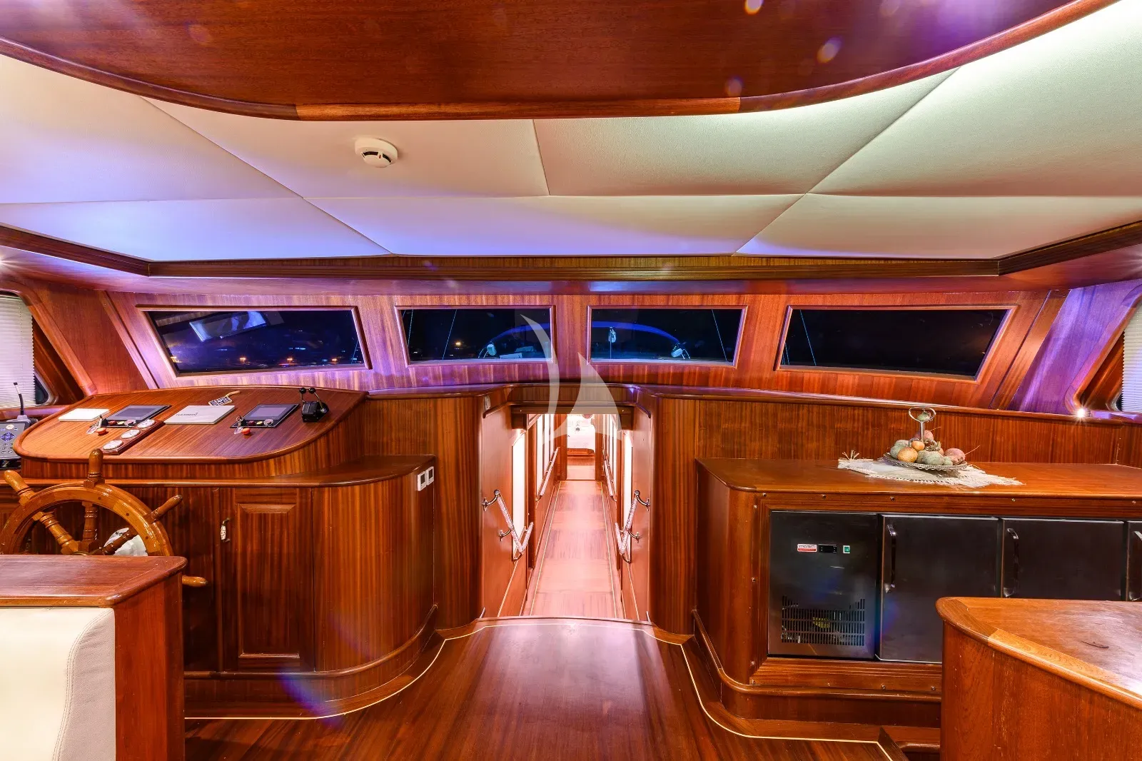 levante_yacht