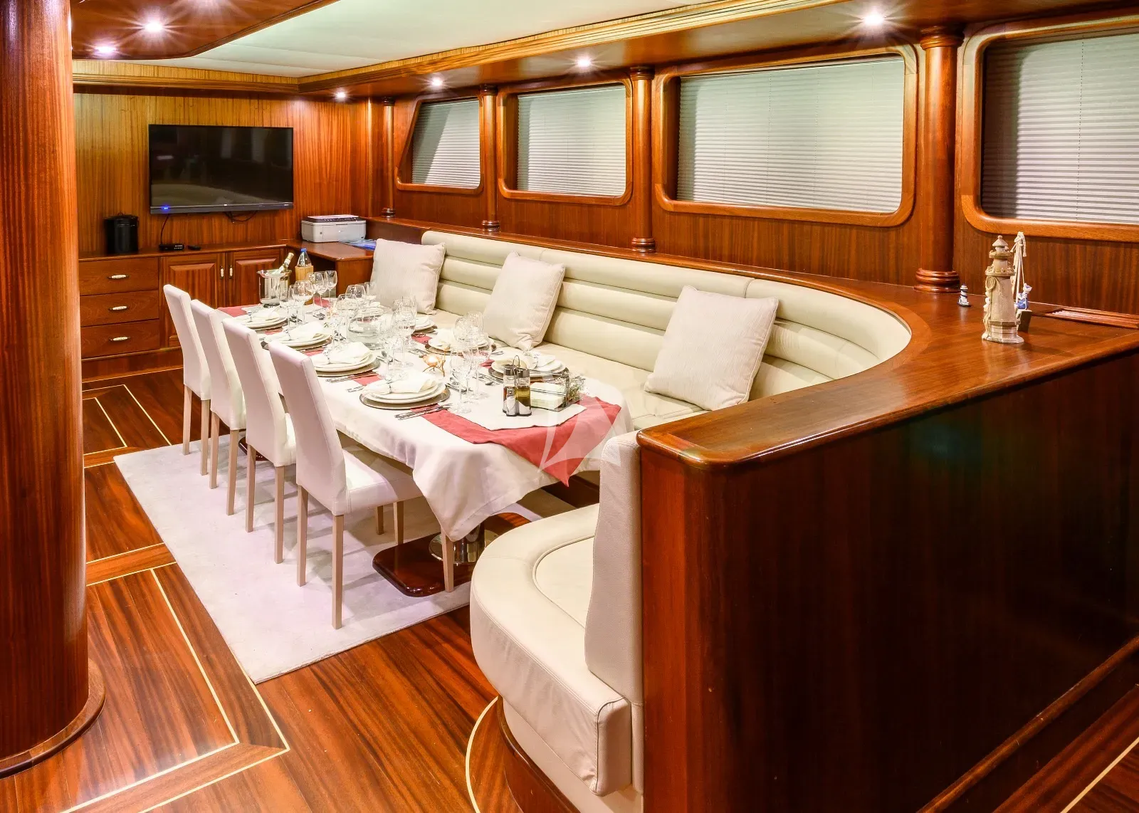 levante_yacht