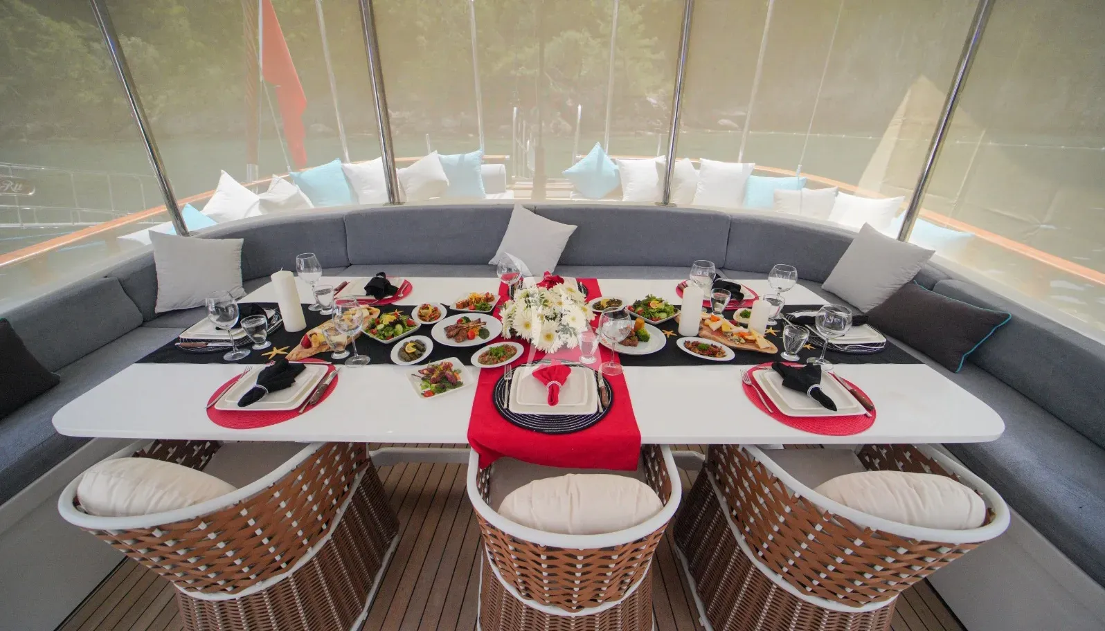 levante_yacht