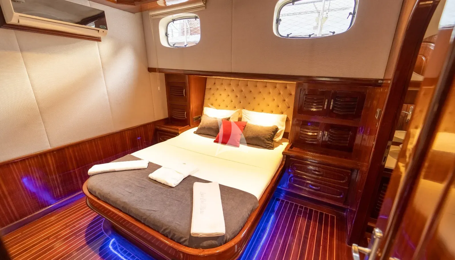 levante_yacht