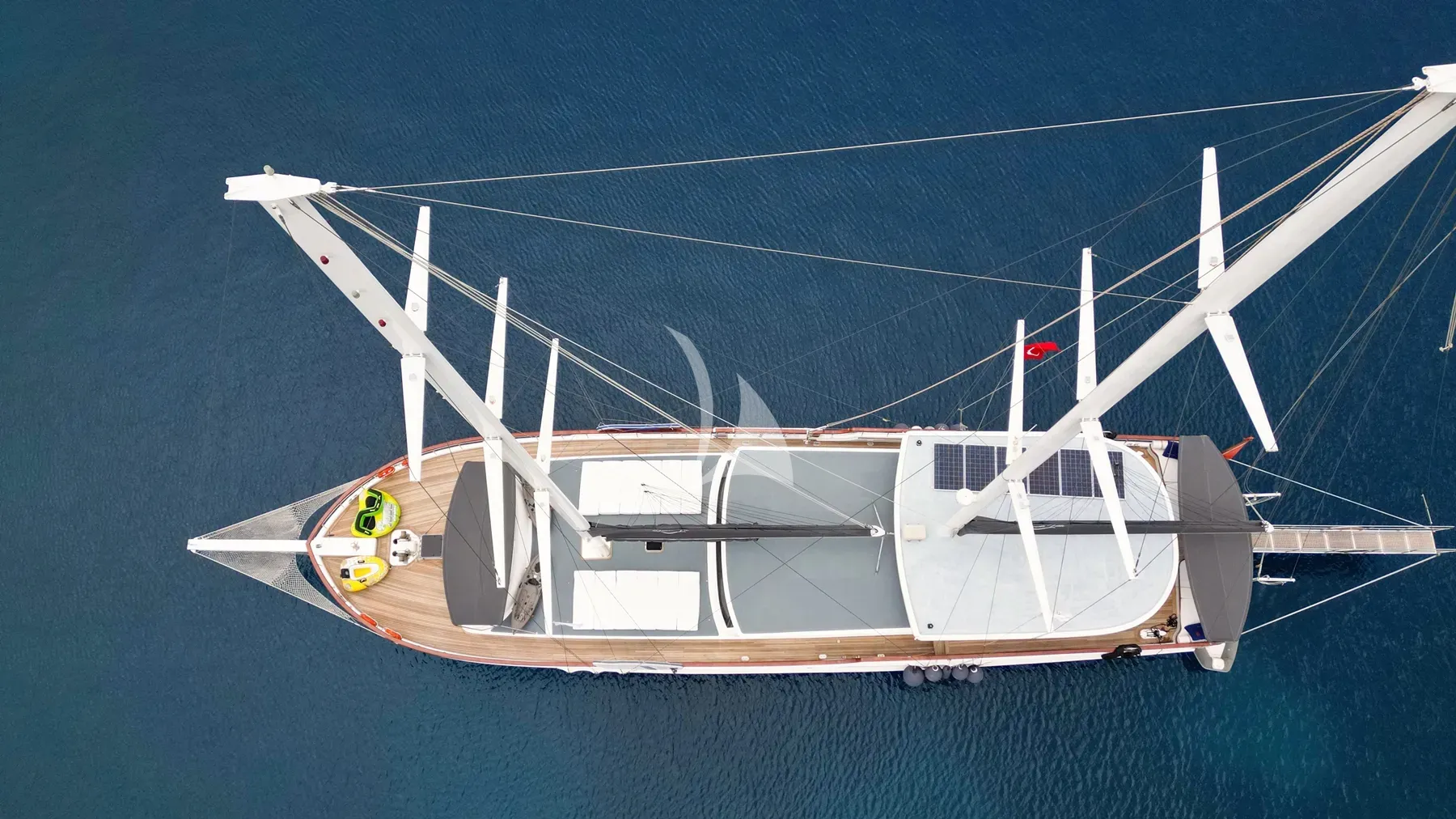 levante_yacht