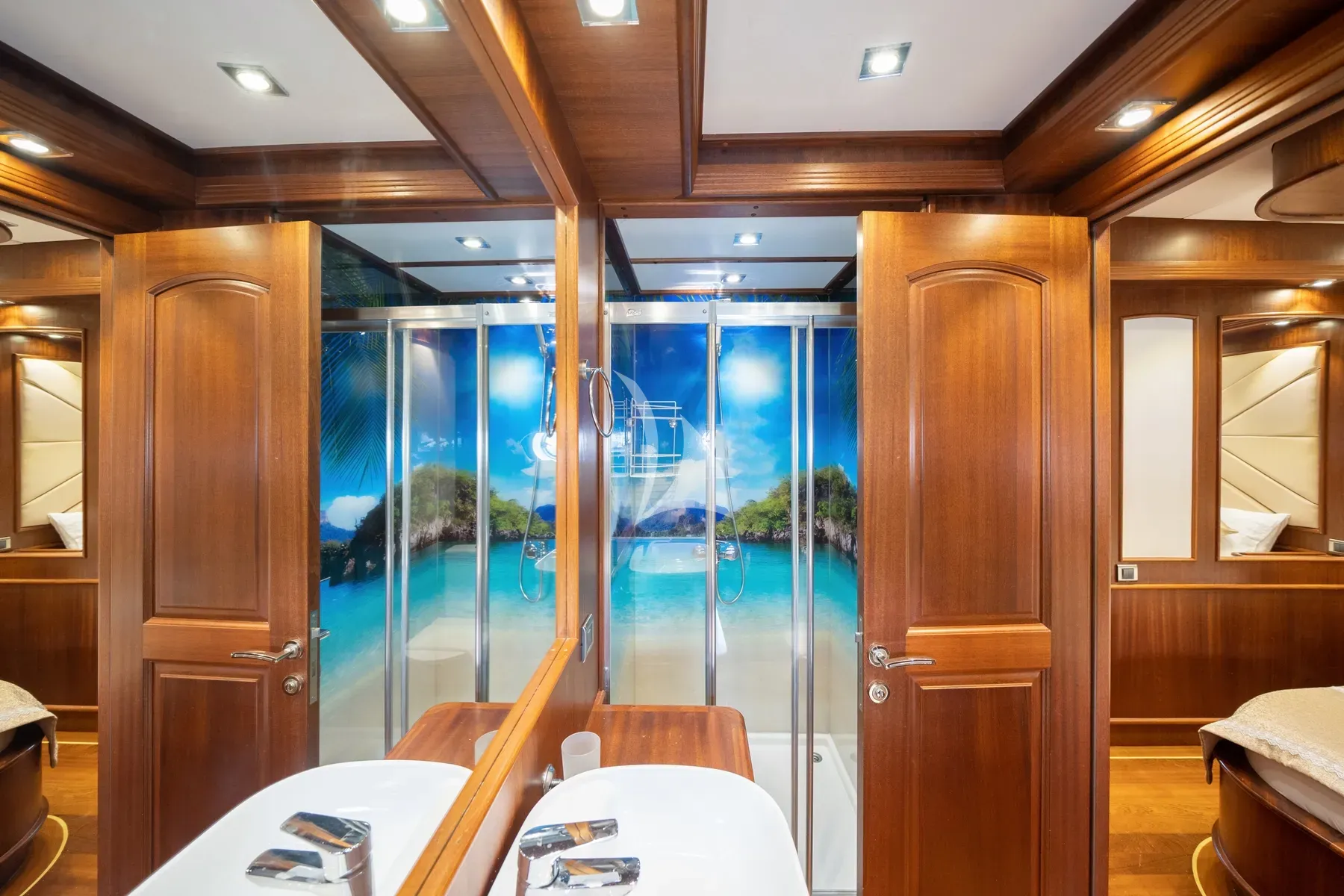 levante_yacht