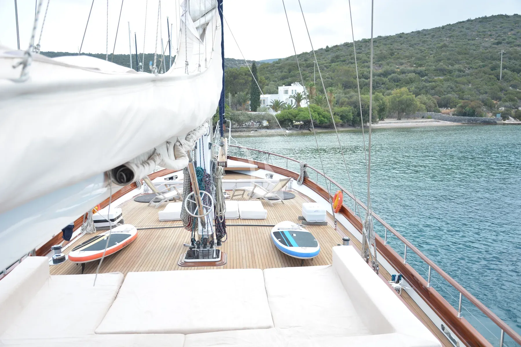 levante_yacht