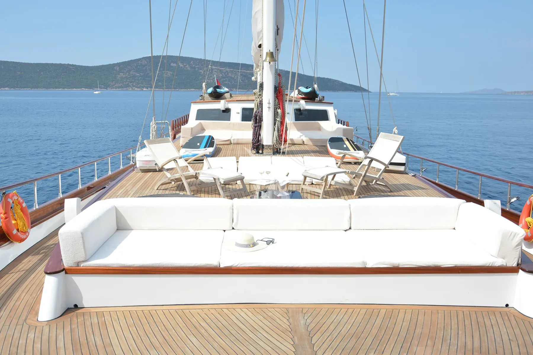 levante_yacht