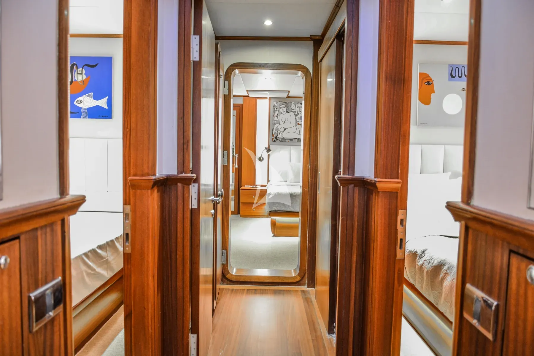 levante_yacht
