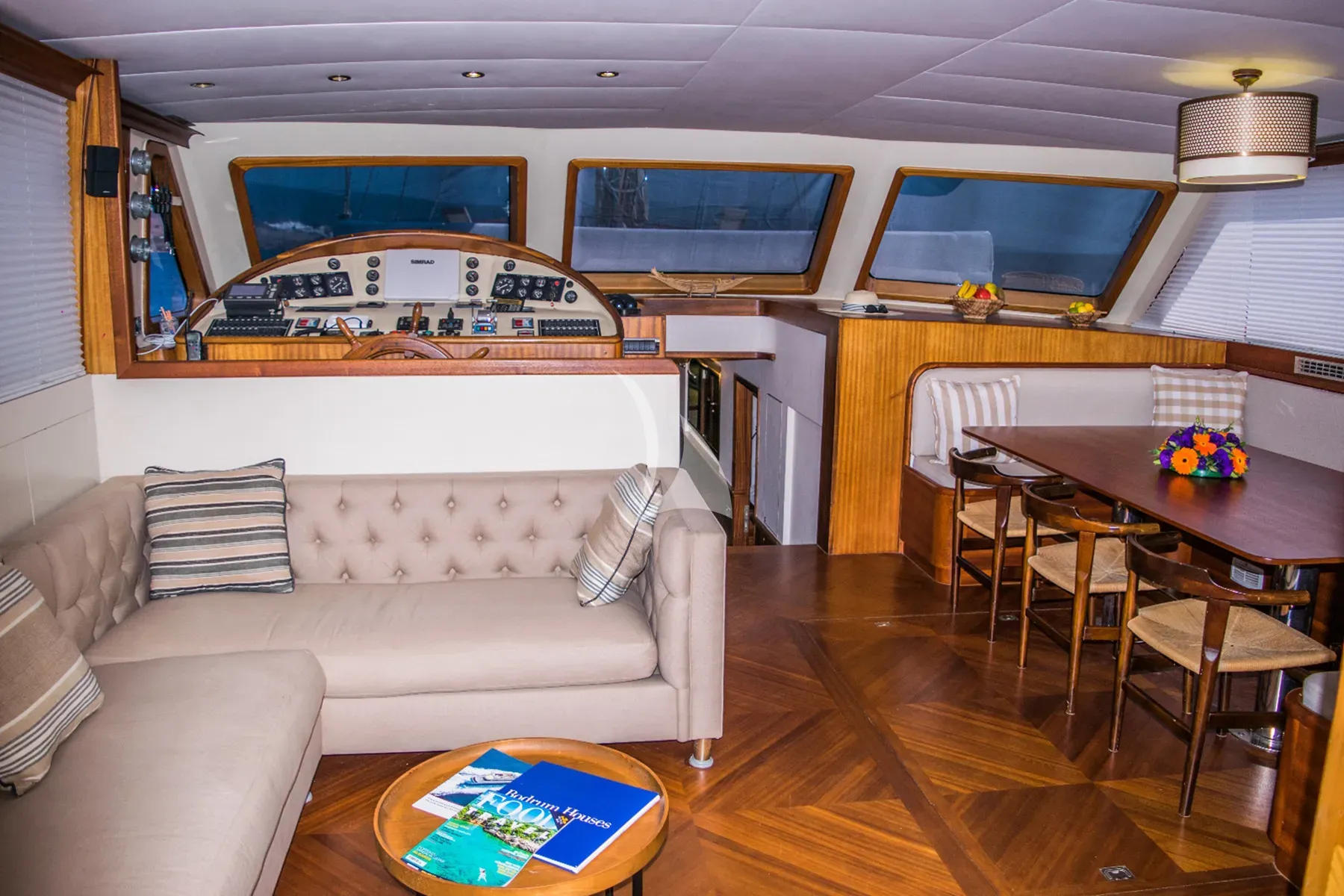 levante_yacht