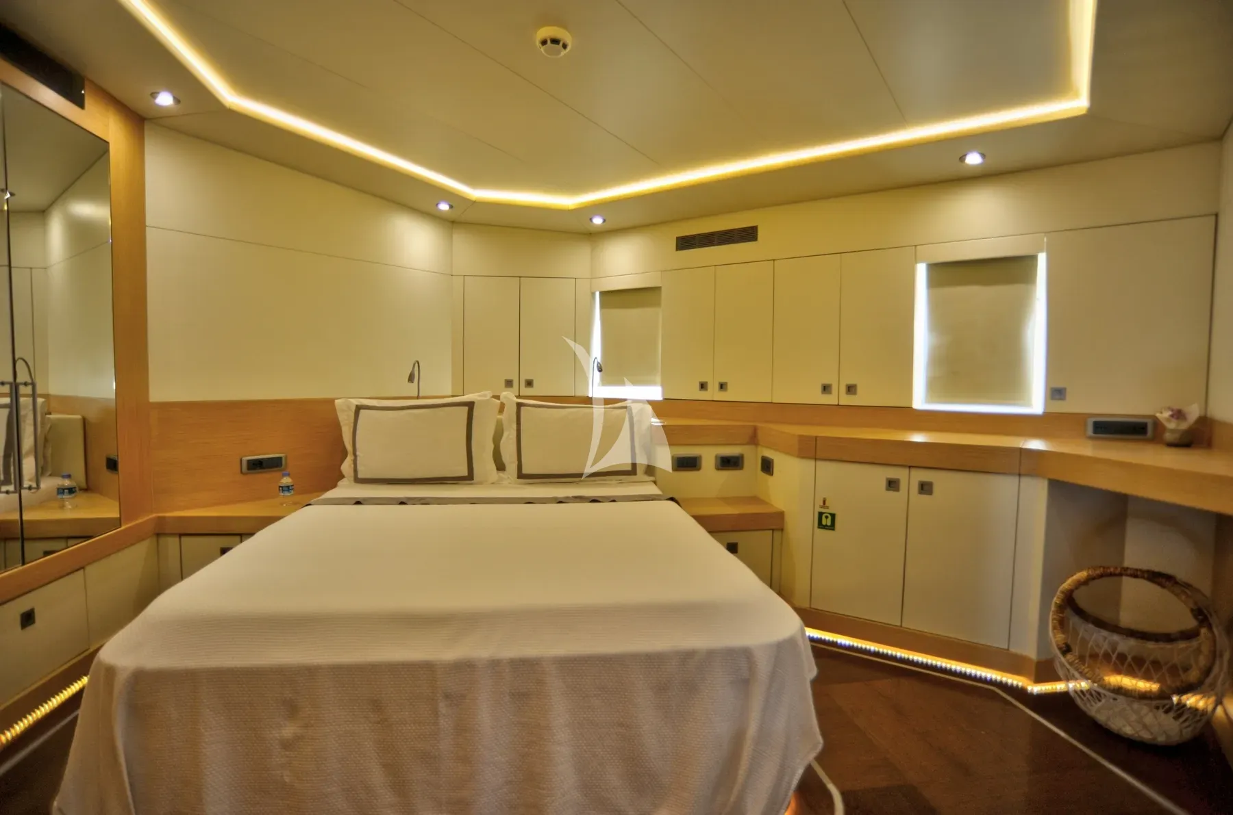 levante_yacht