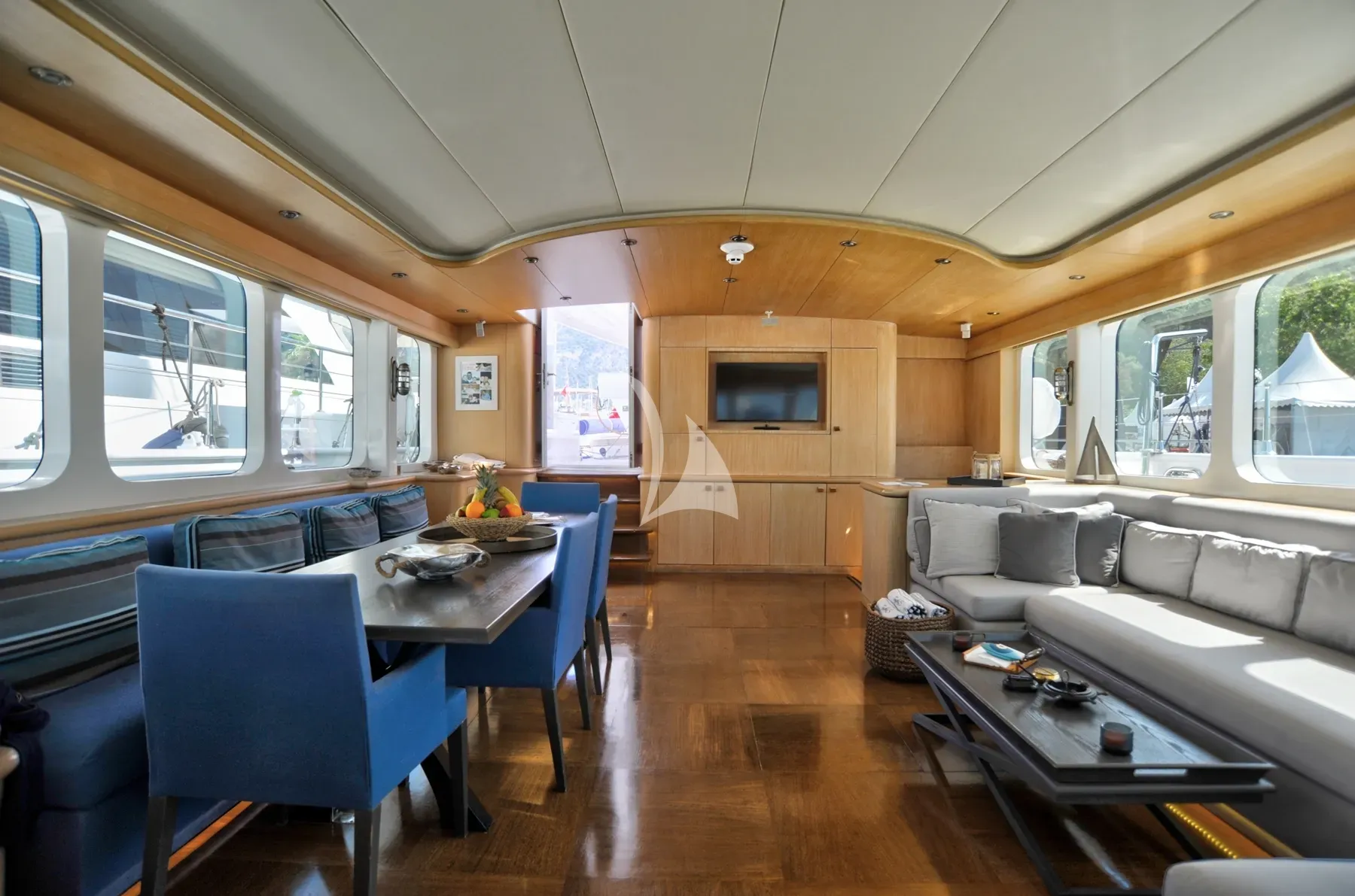 levante_yacht