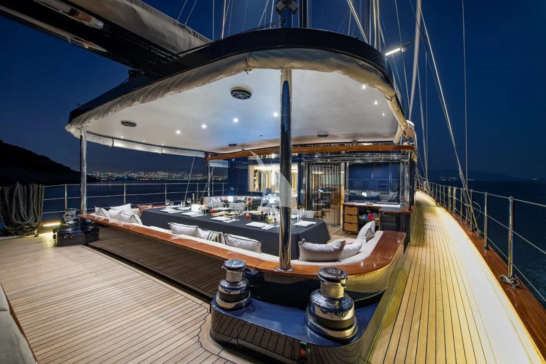 levante_yacht