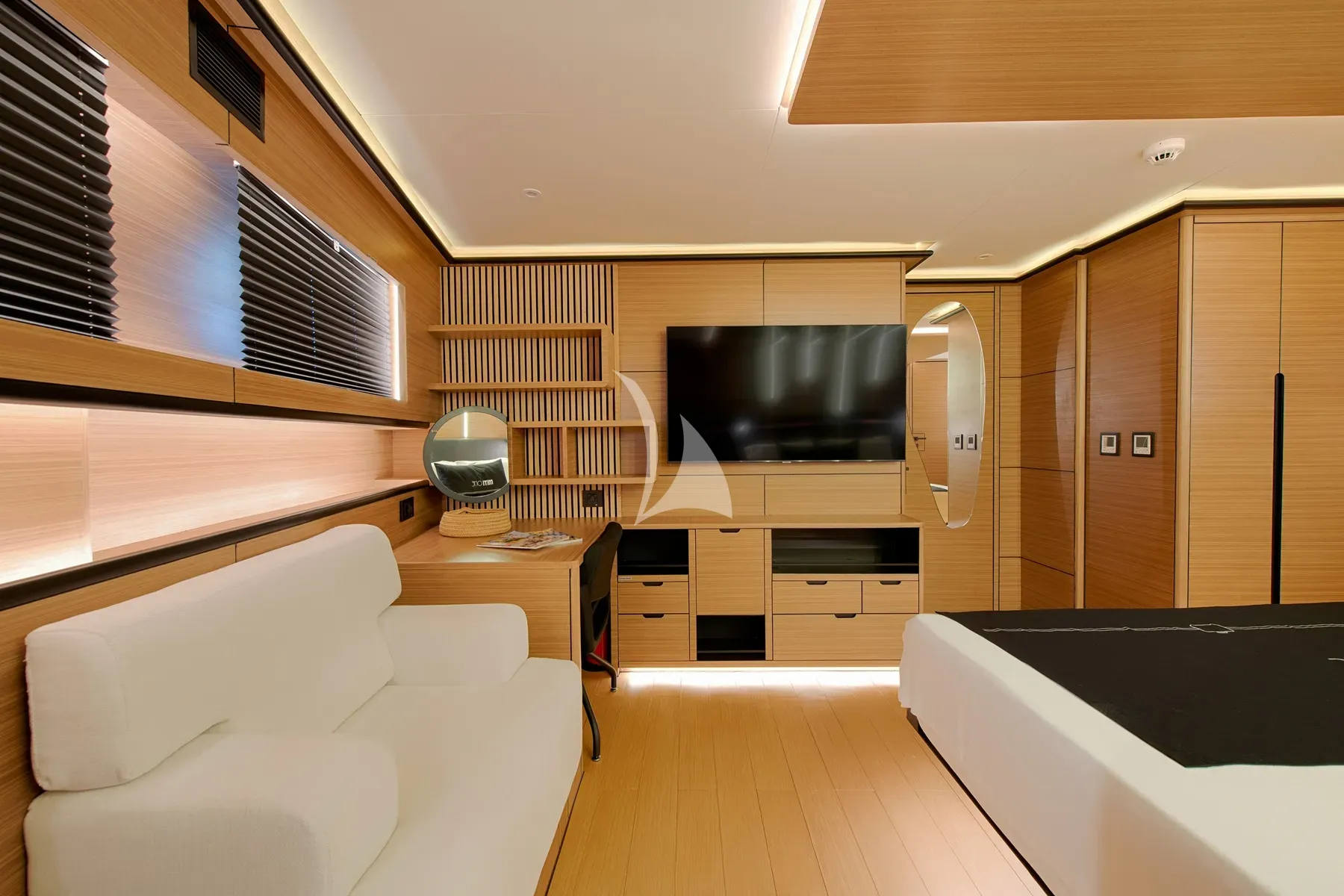 levante_yacht