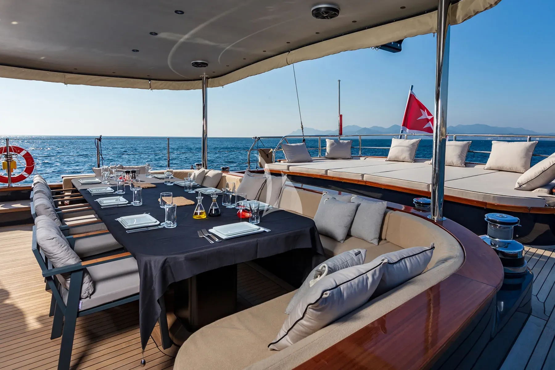 levante_yacht