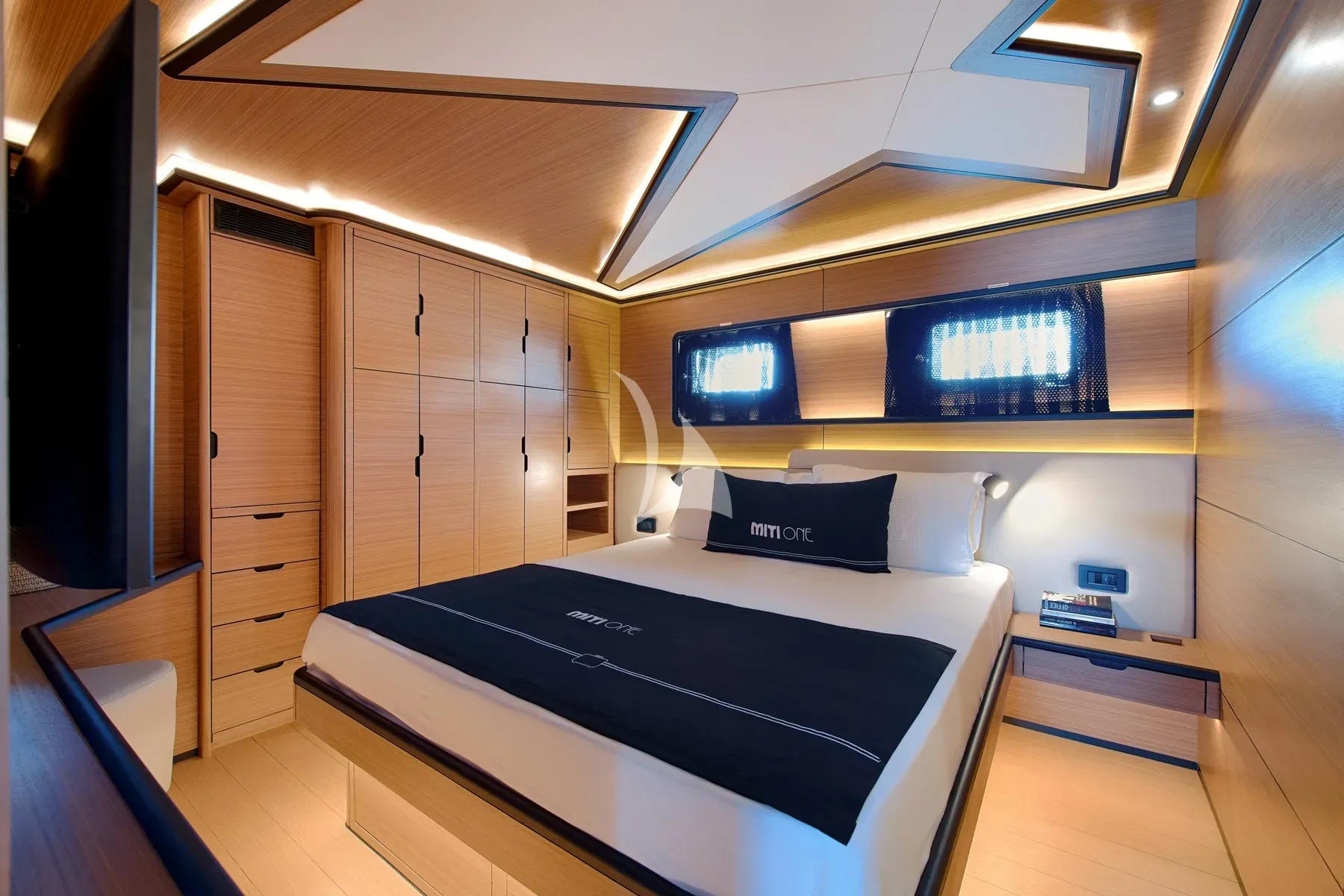 levante_yacht