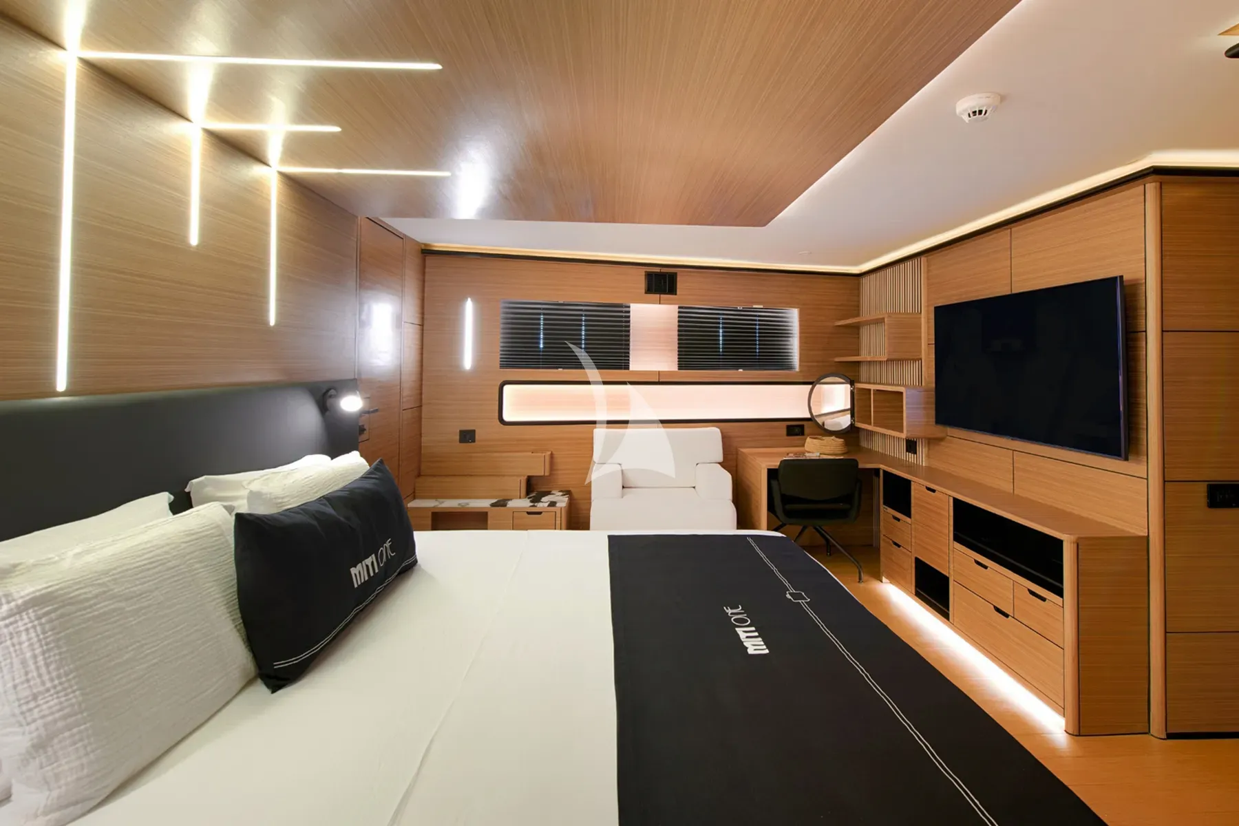 levante_yacht