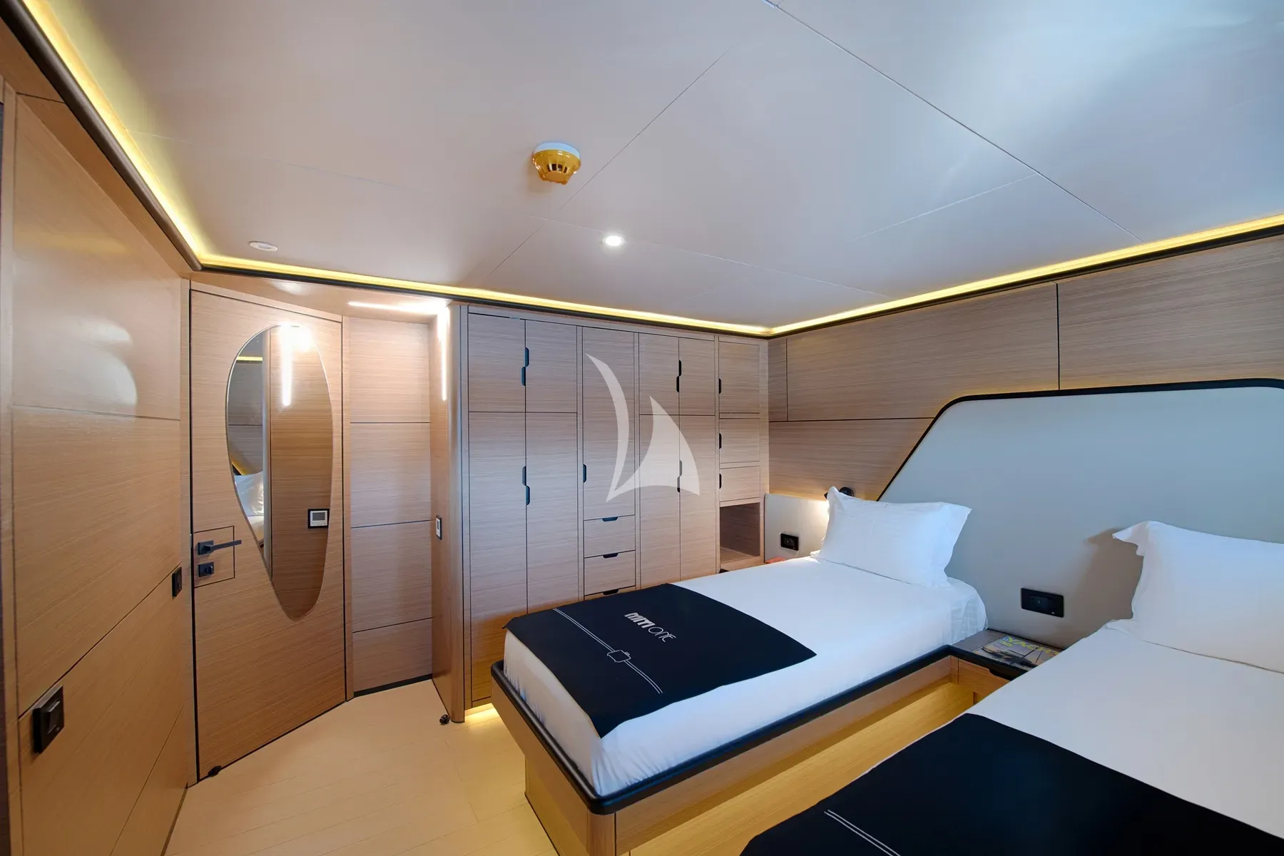 levante_yacht