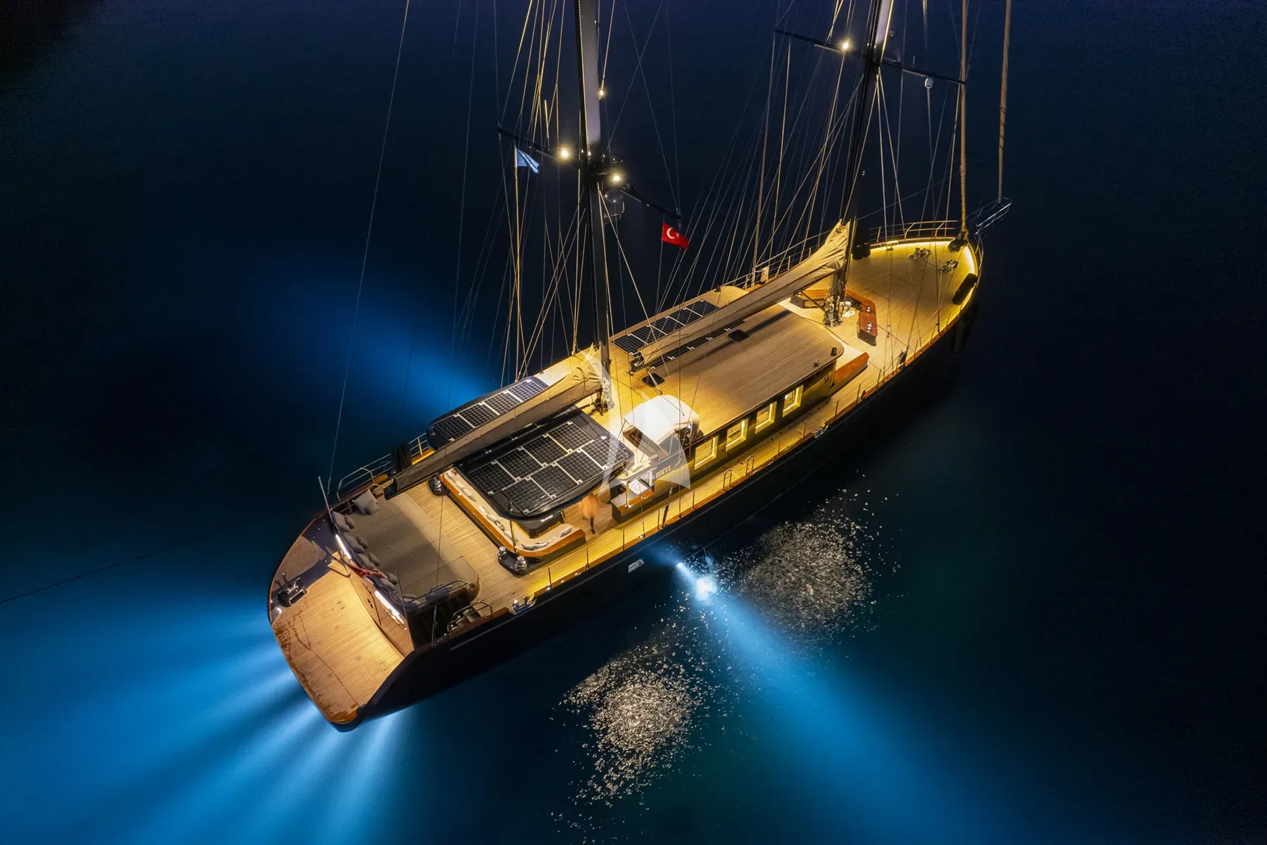 levante_yacht