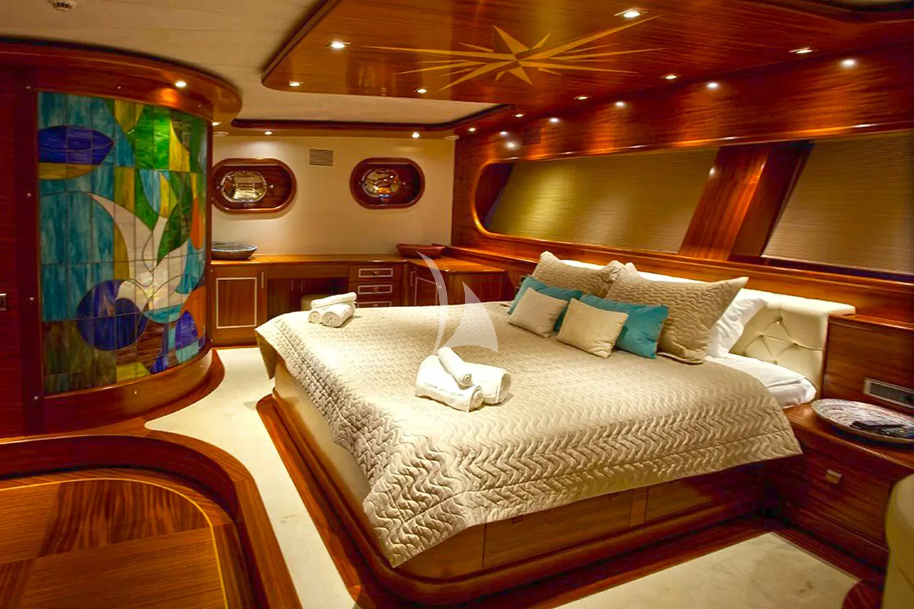 levante_yacht