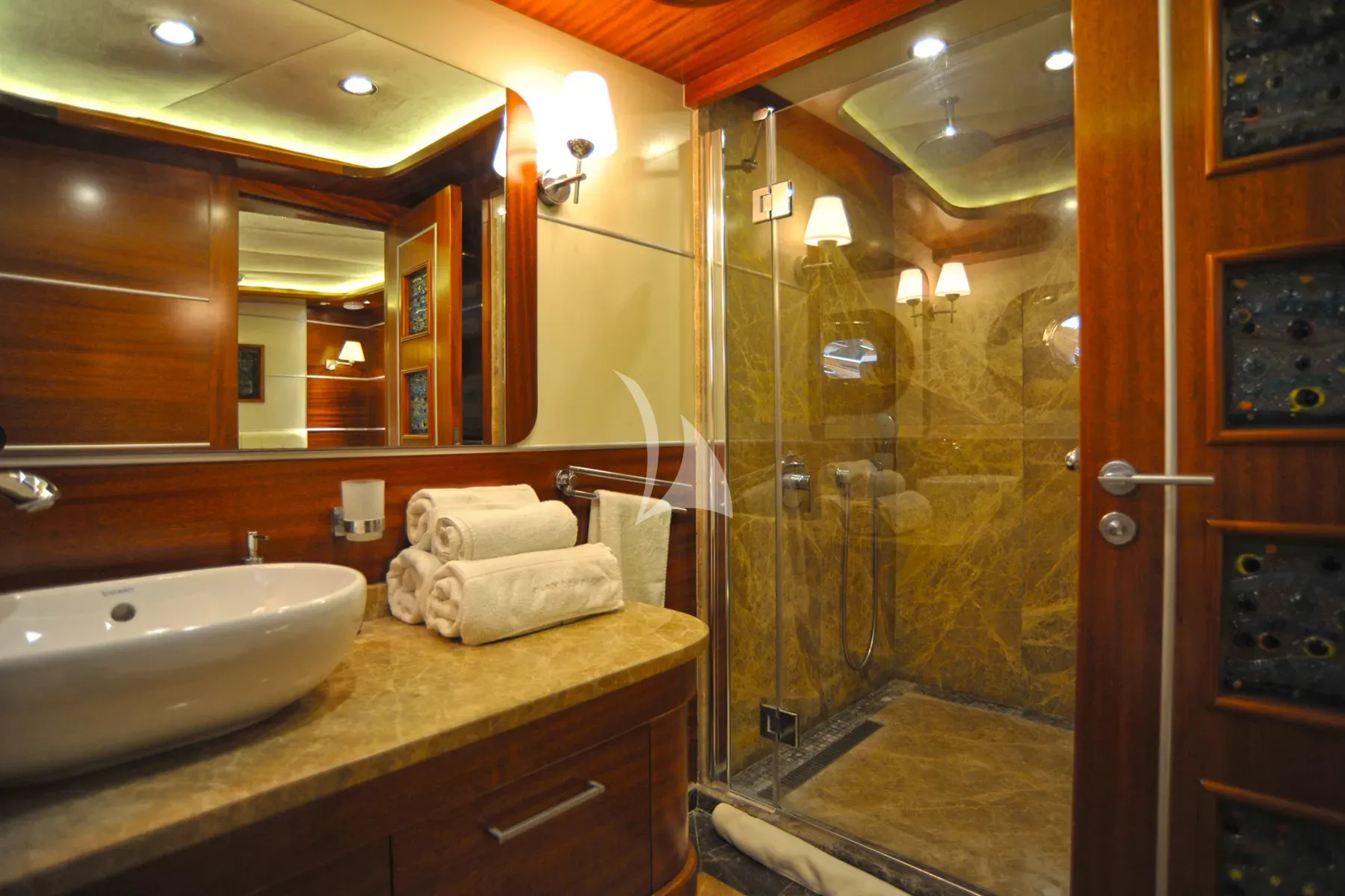 levante_yacht