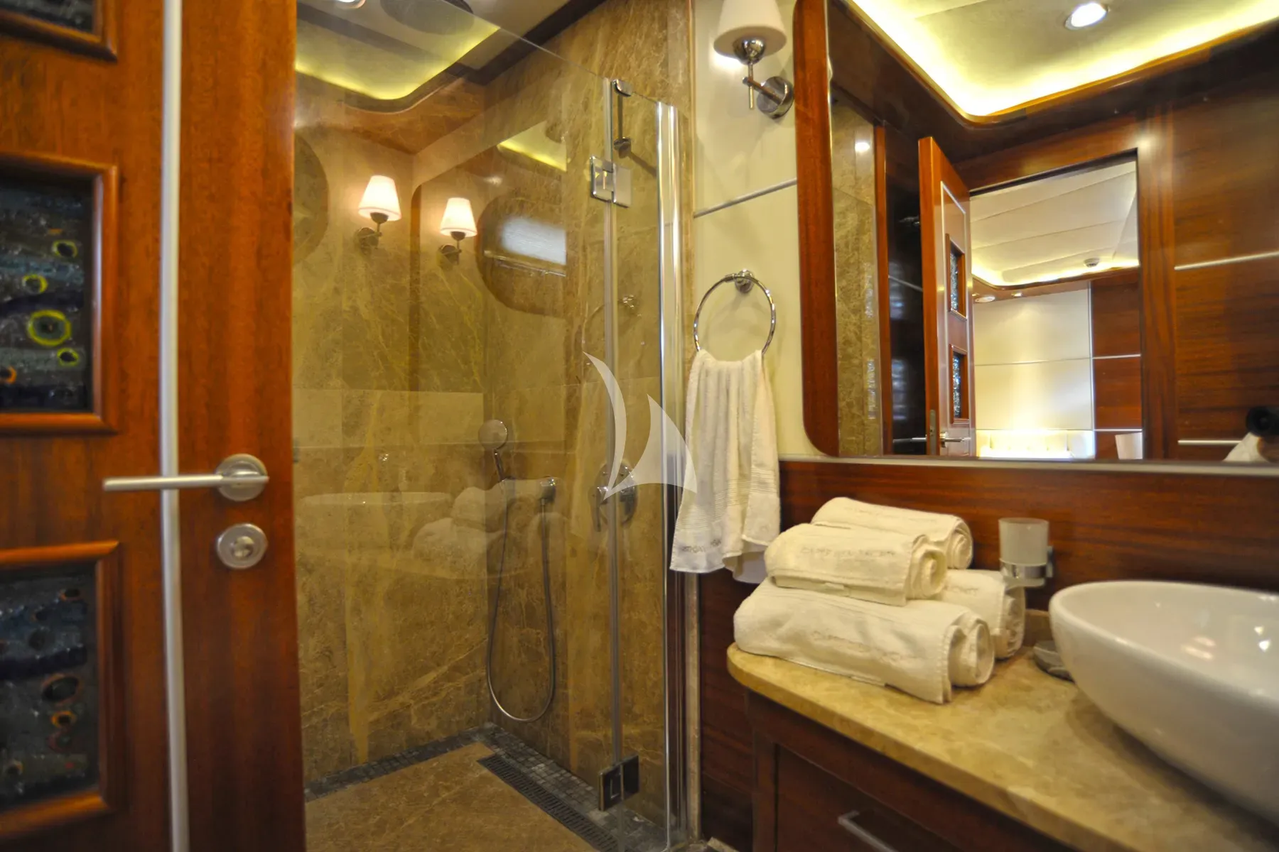 levante_yacht