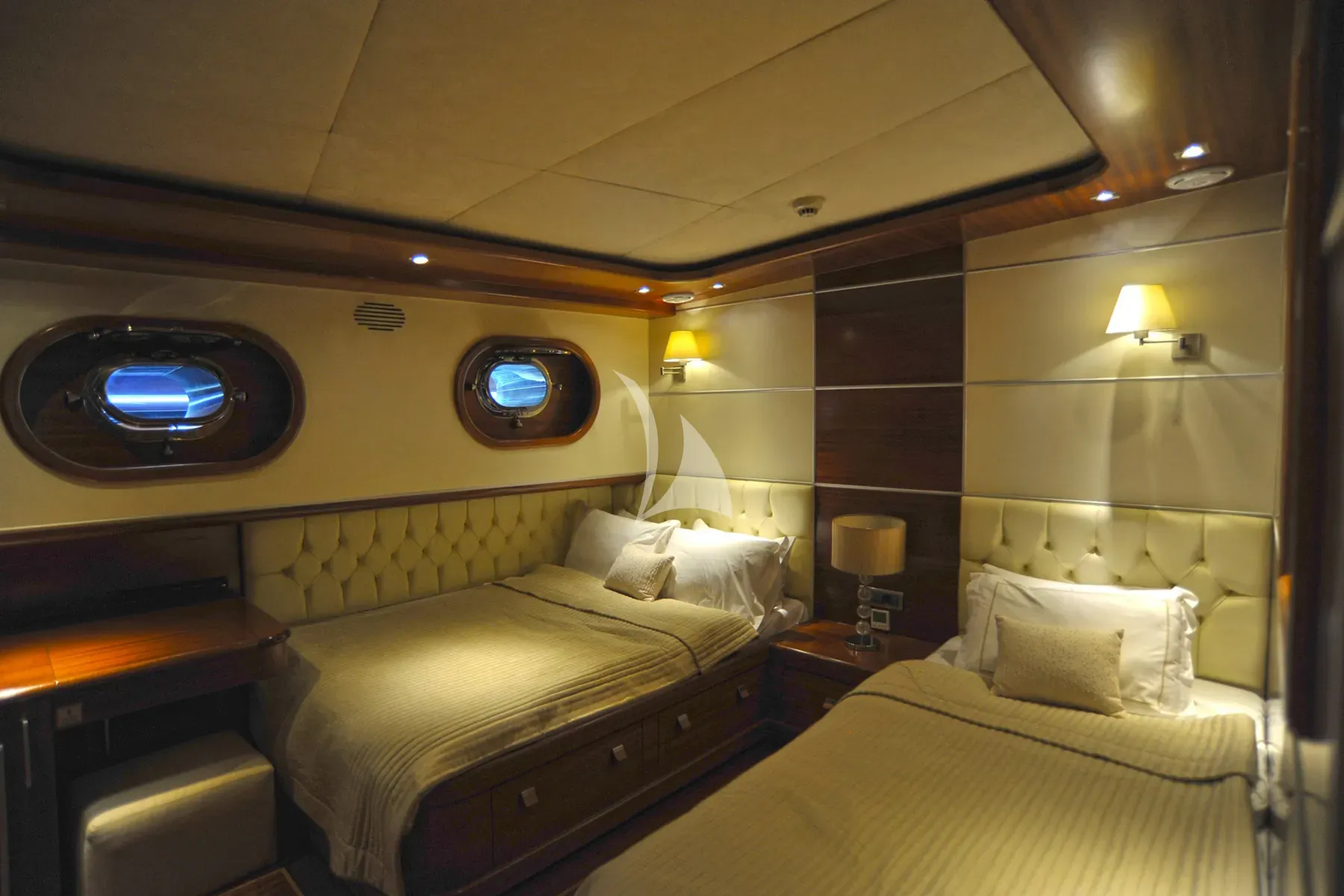 levante_yacht