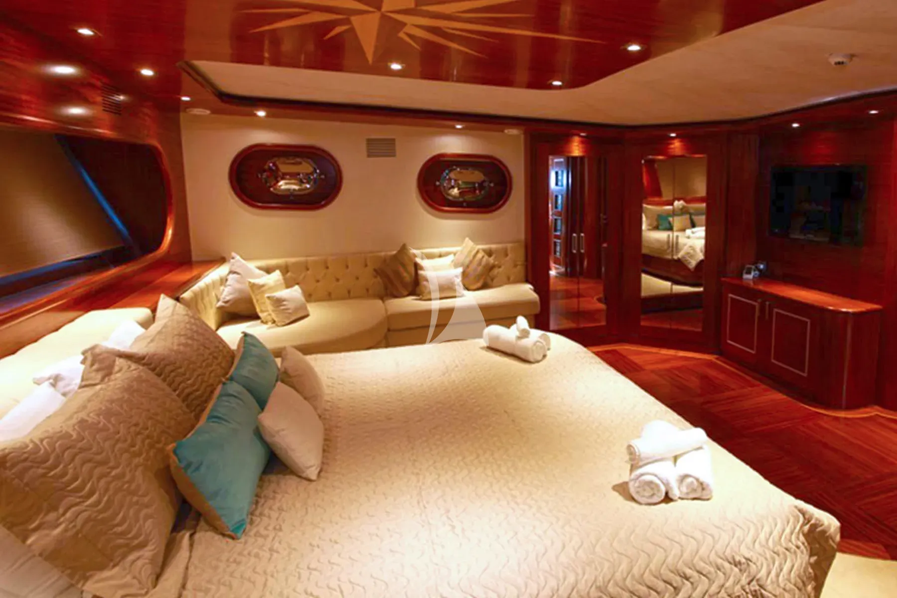 levante_yacht