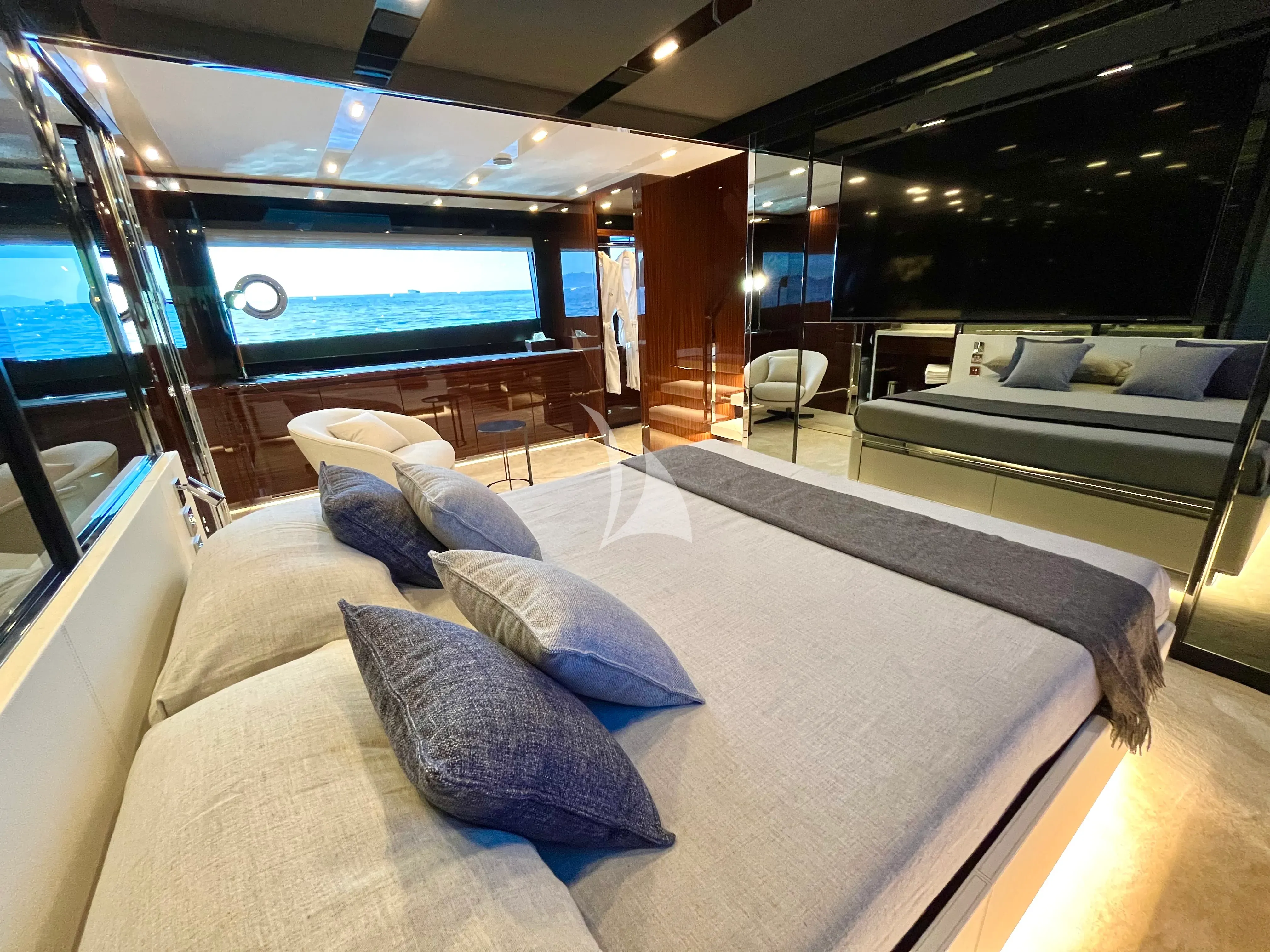 levante_yacht