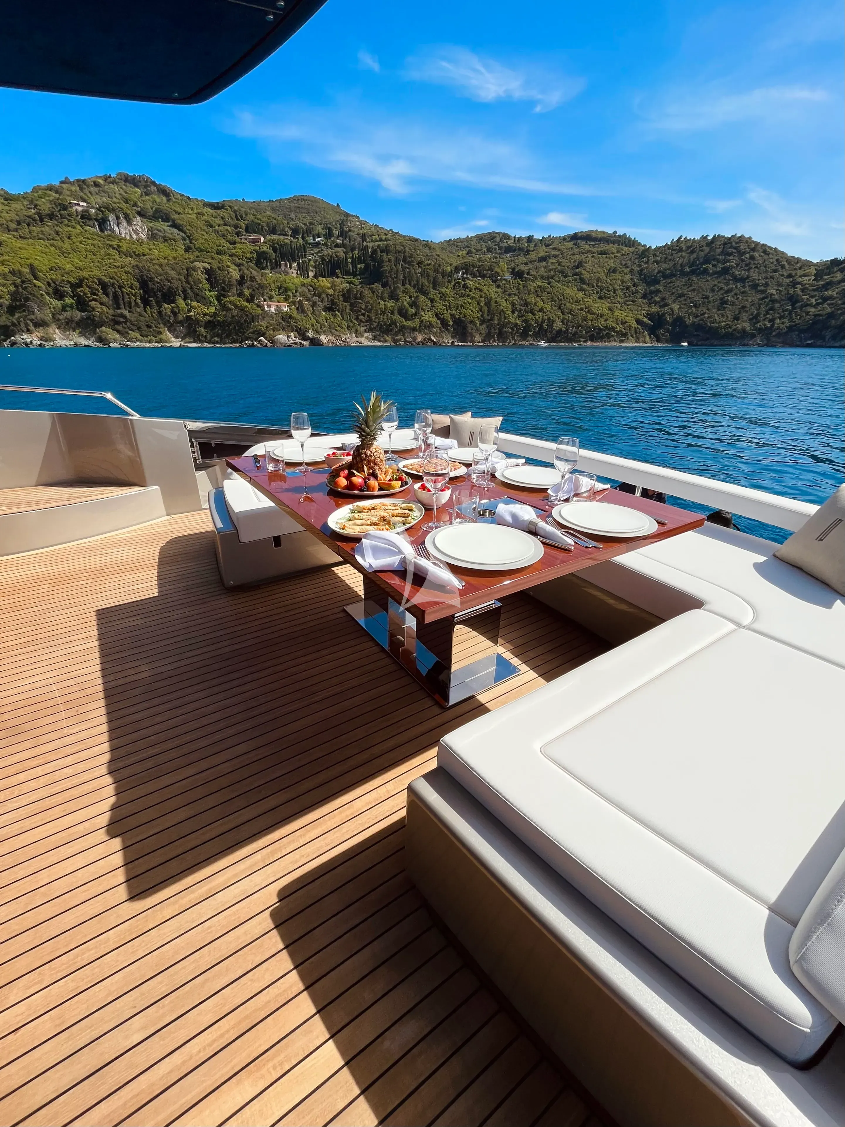 levante_yacht