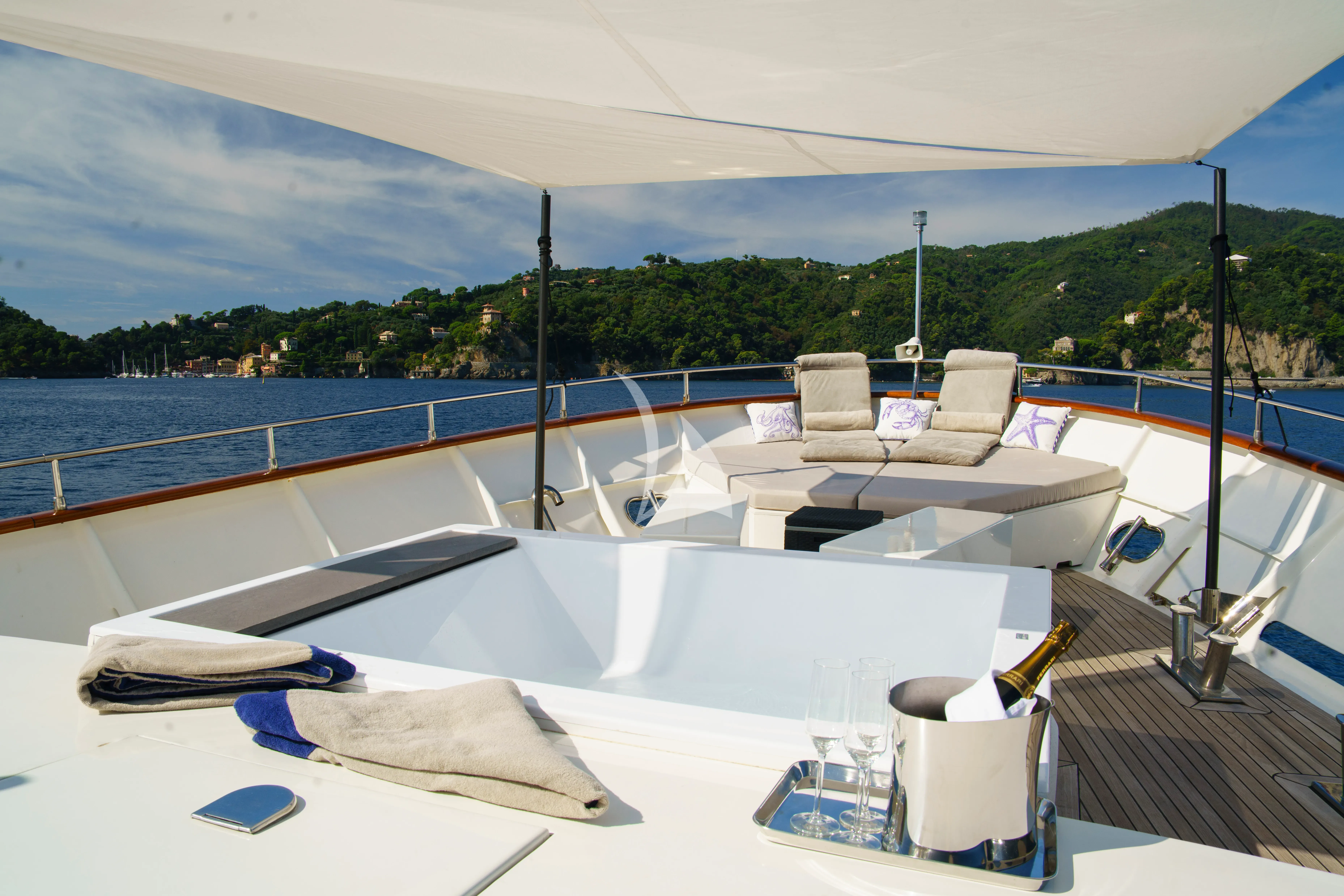 levante_yacht