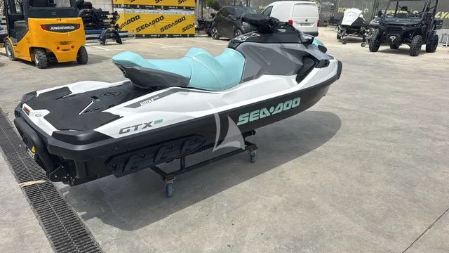 levante_yacht