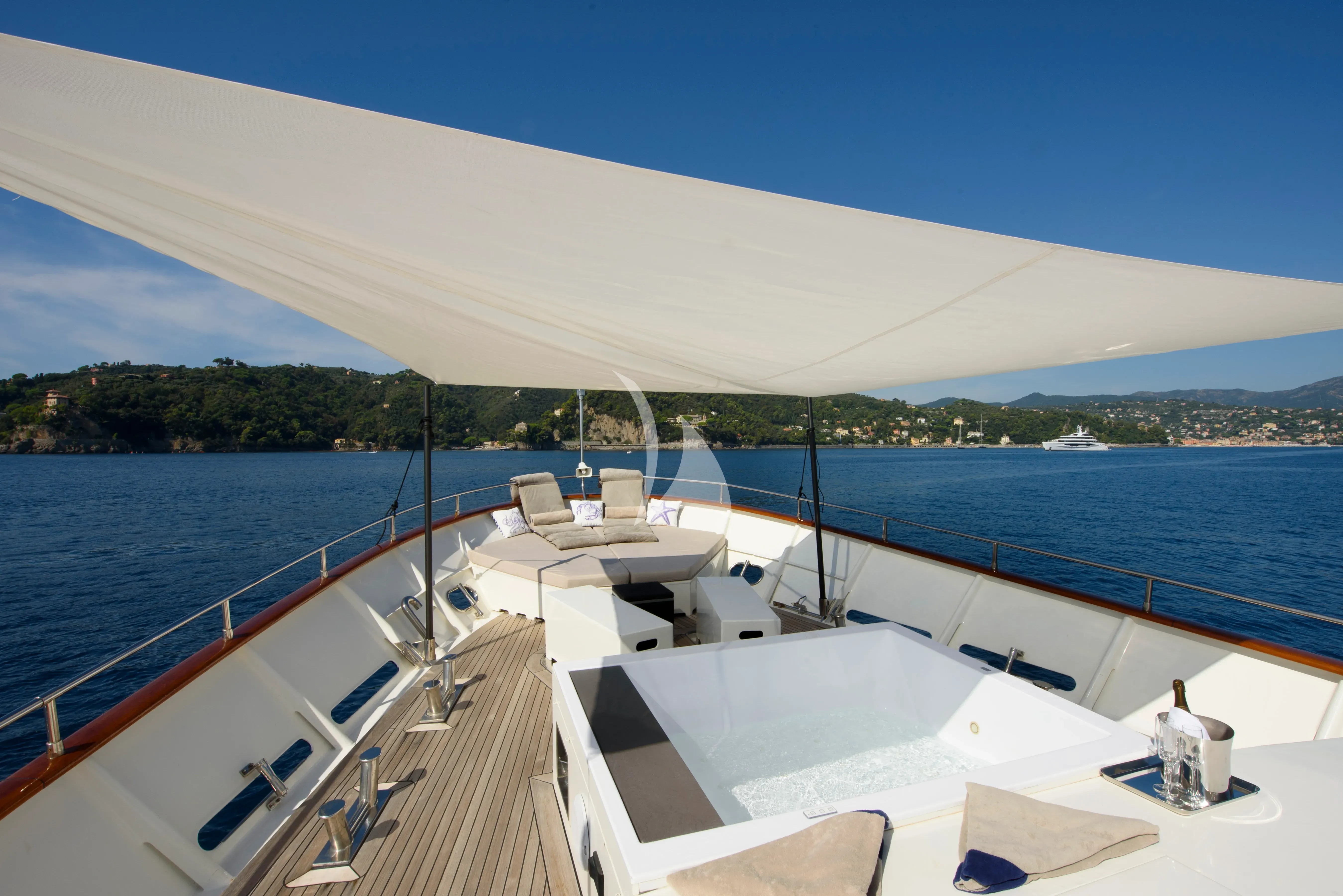 levante_yacht