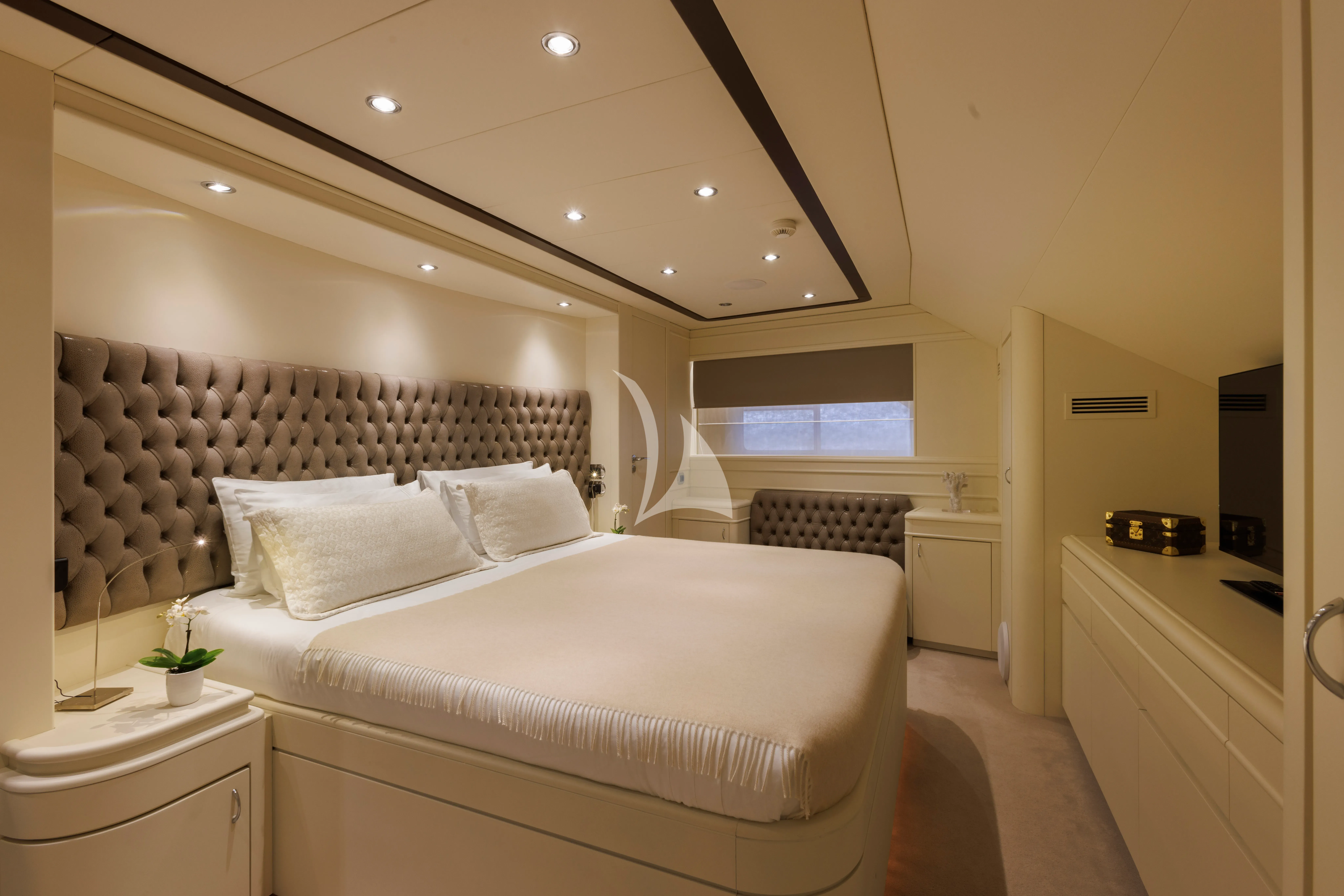 levante_yacht