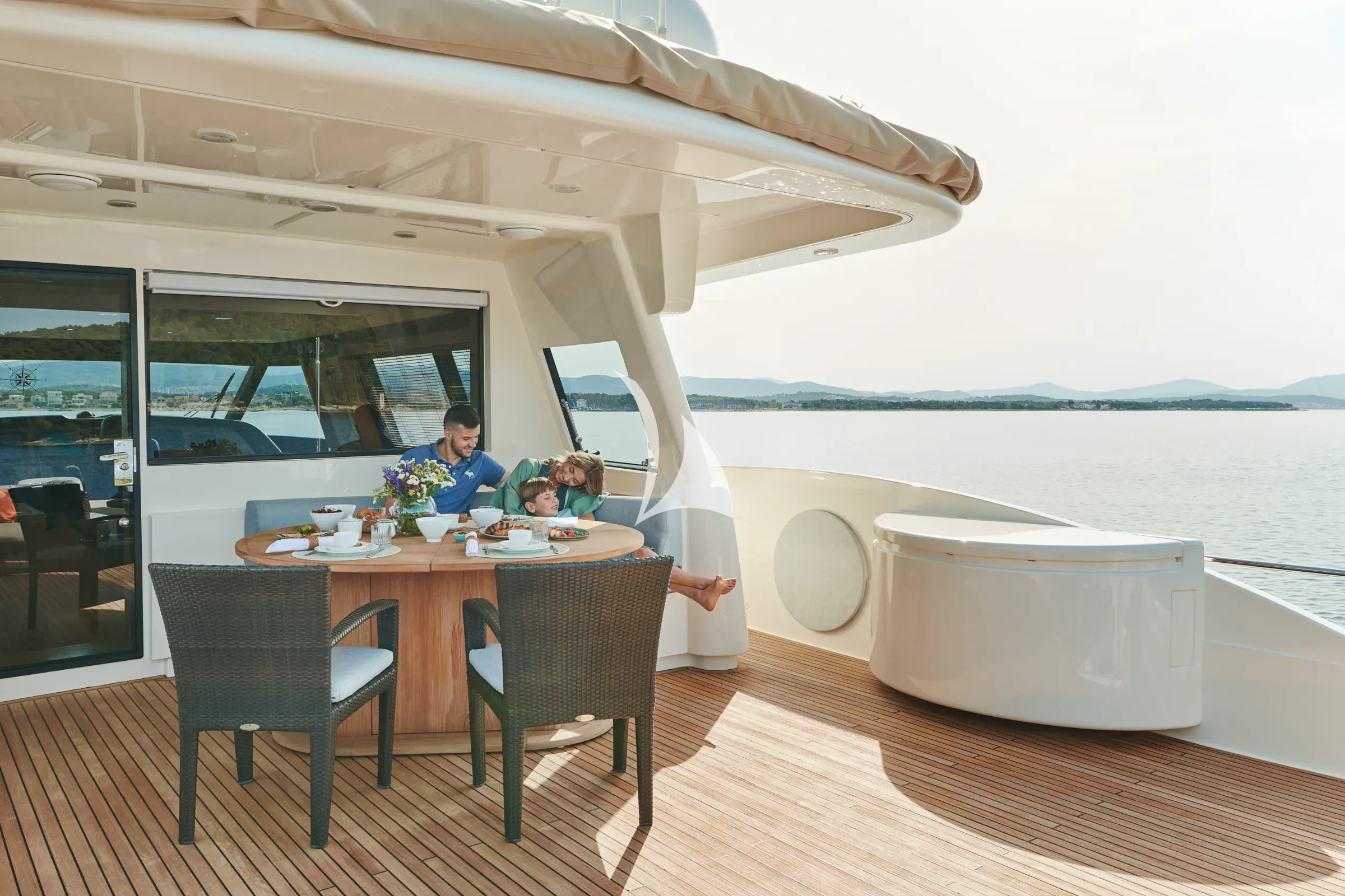 levante_yacht