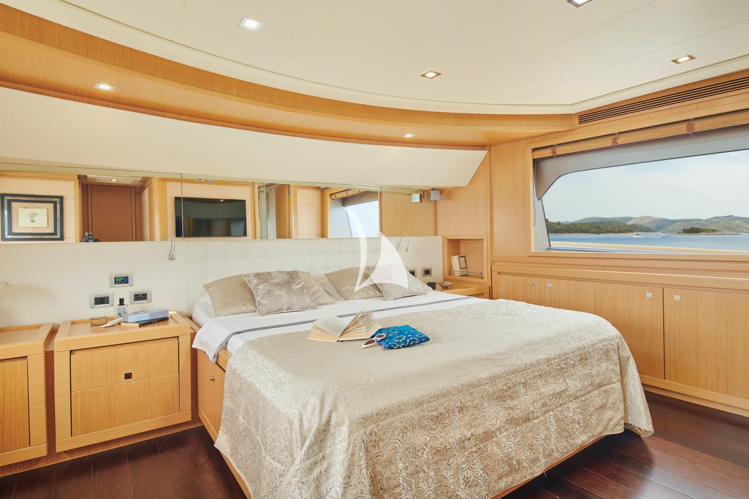levante_yacht