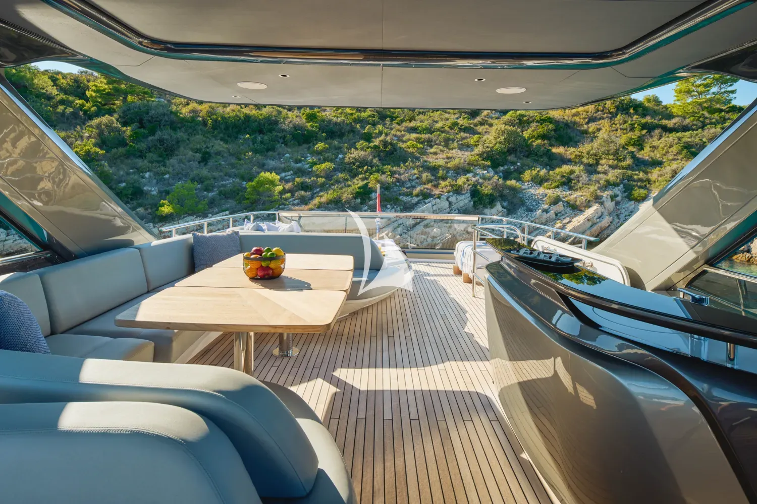 levante_yacht