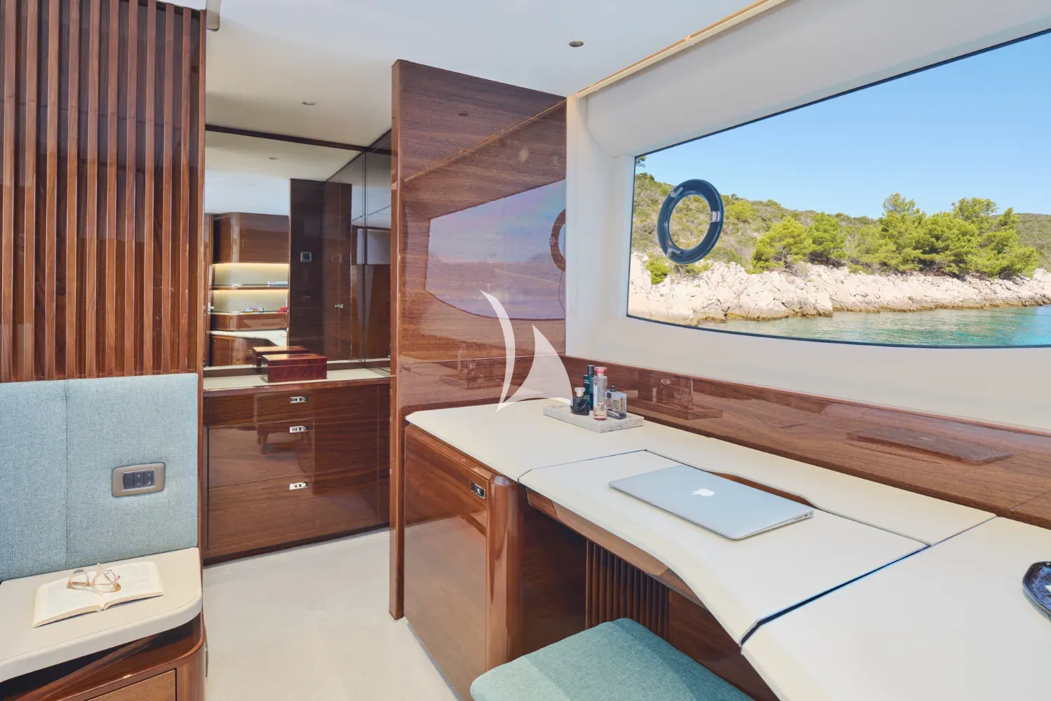 levante_yacht