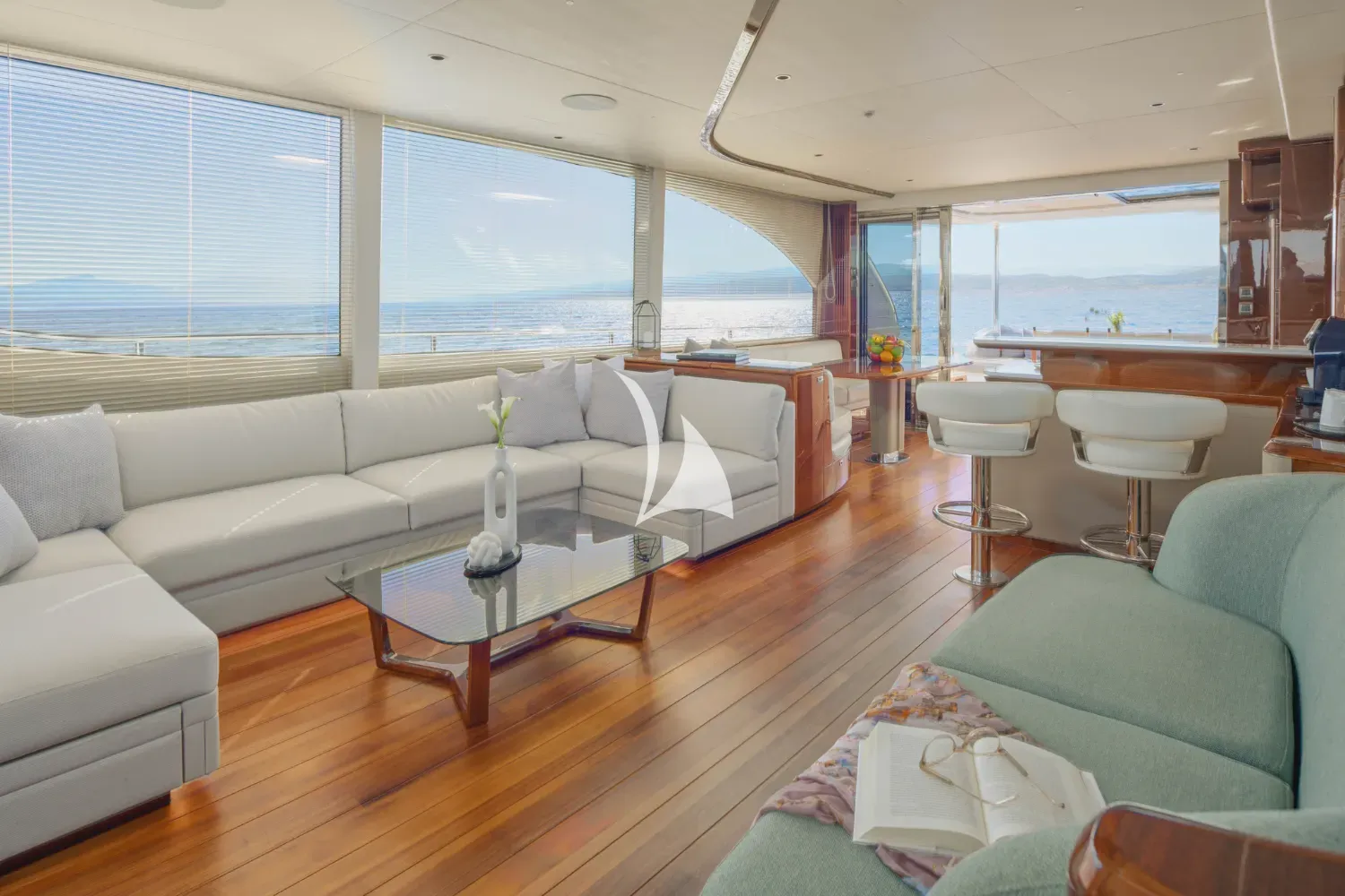 levante_yacht