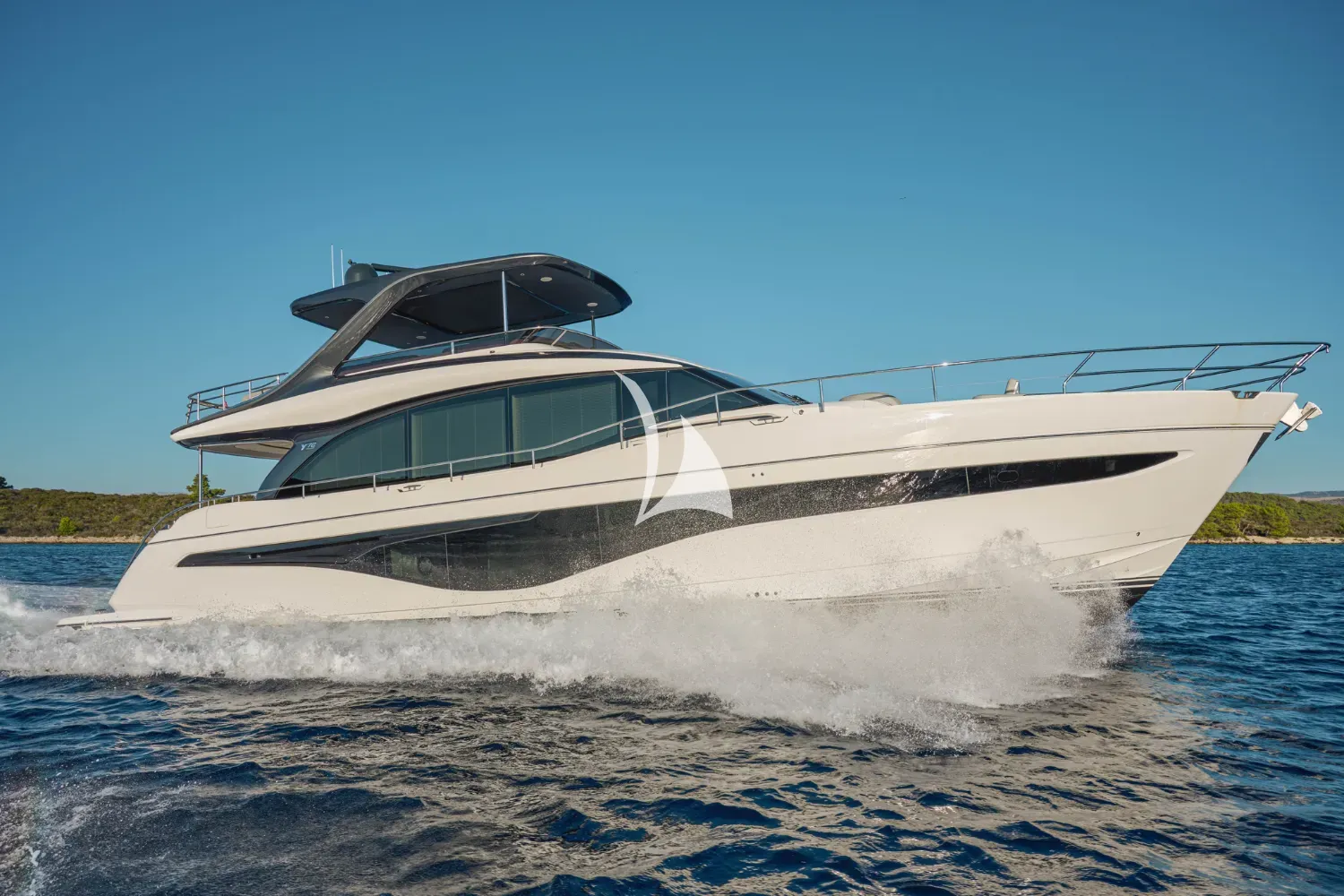 levante_yacht