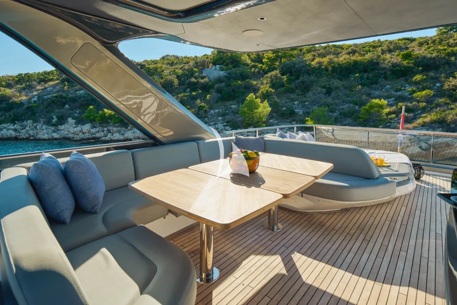 levante_yacht
