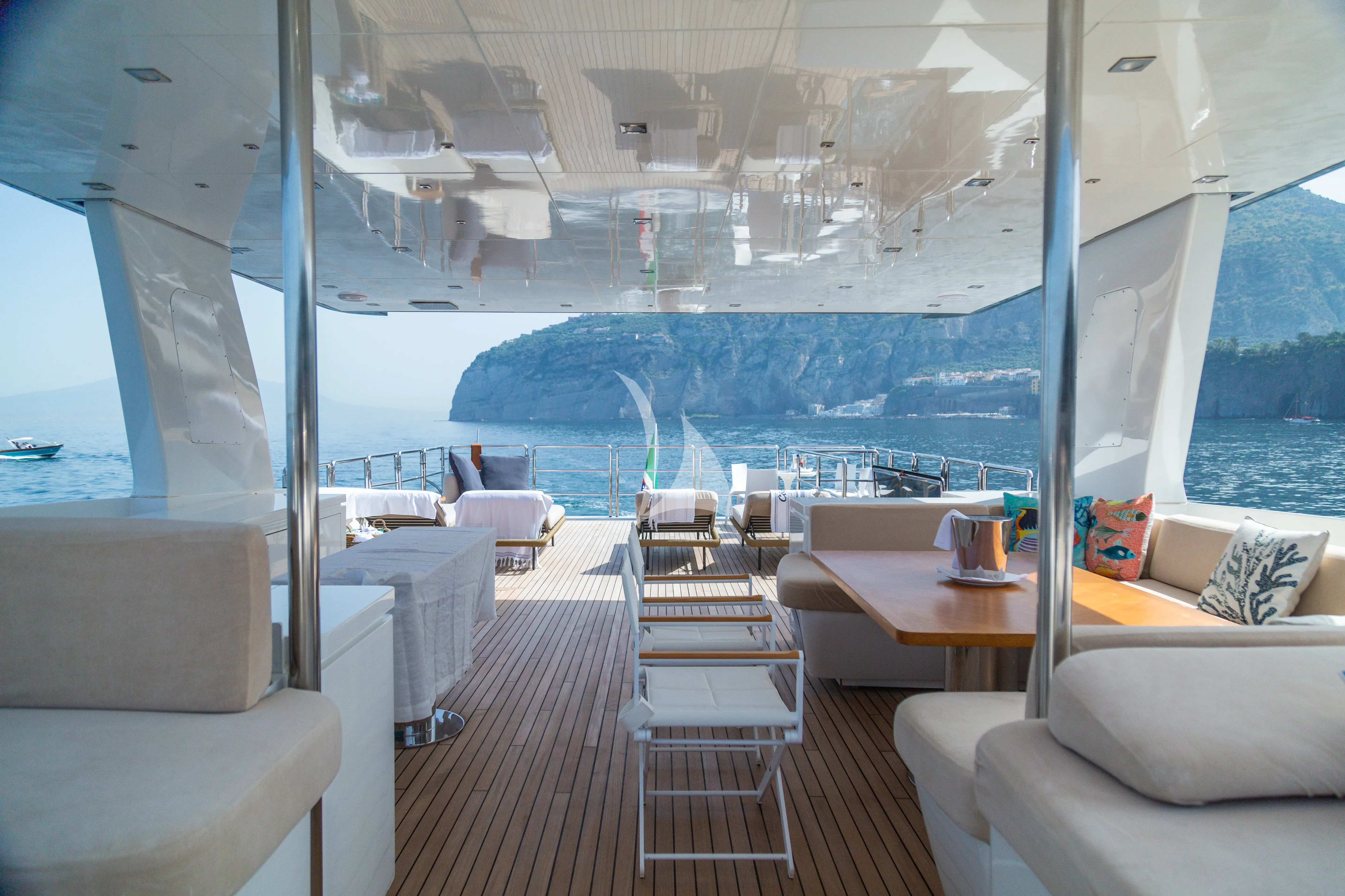levante_yacht