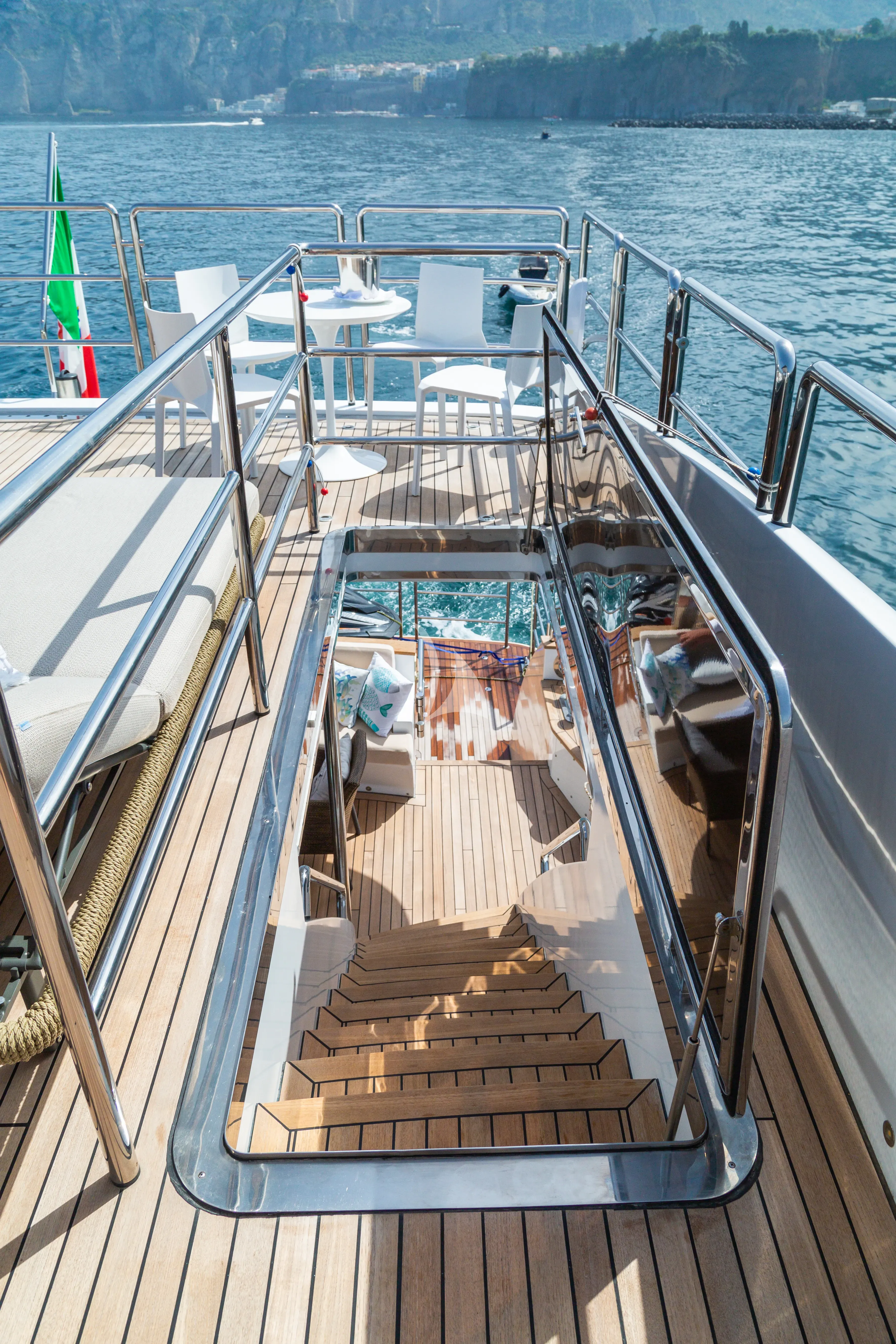 levante_yacht