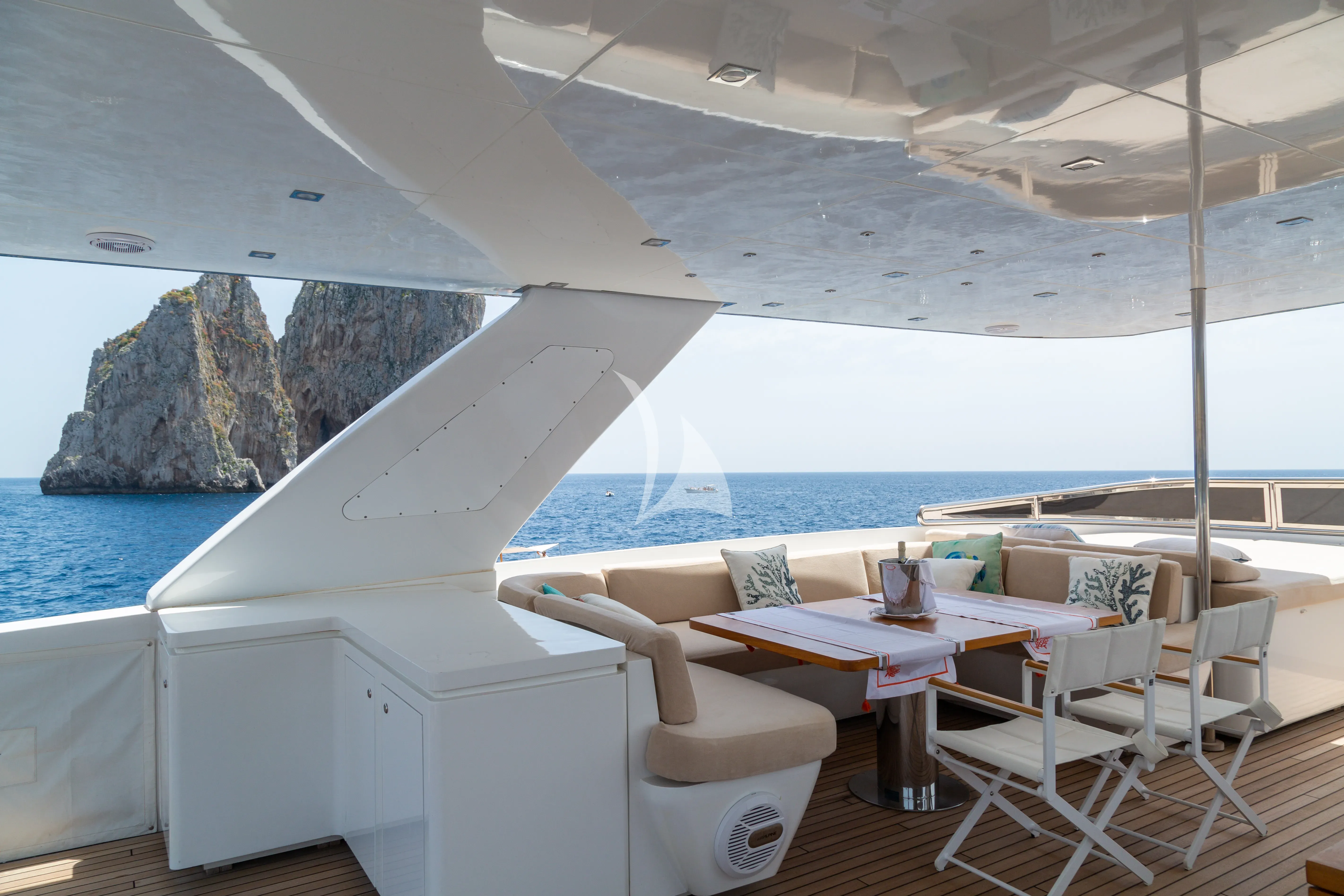 levante_yacht