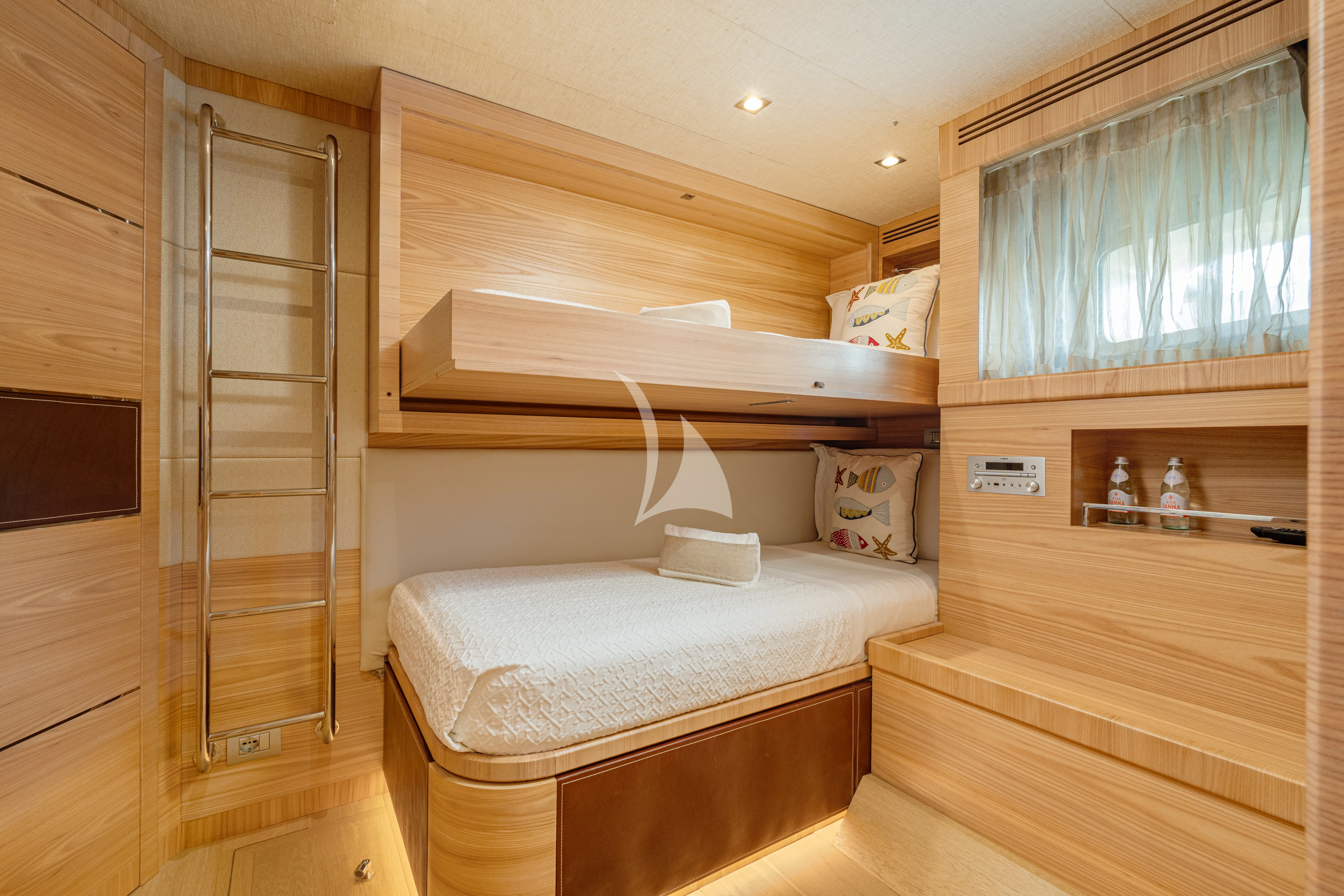 levante_yacht