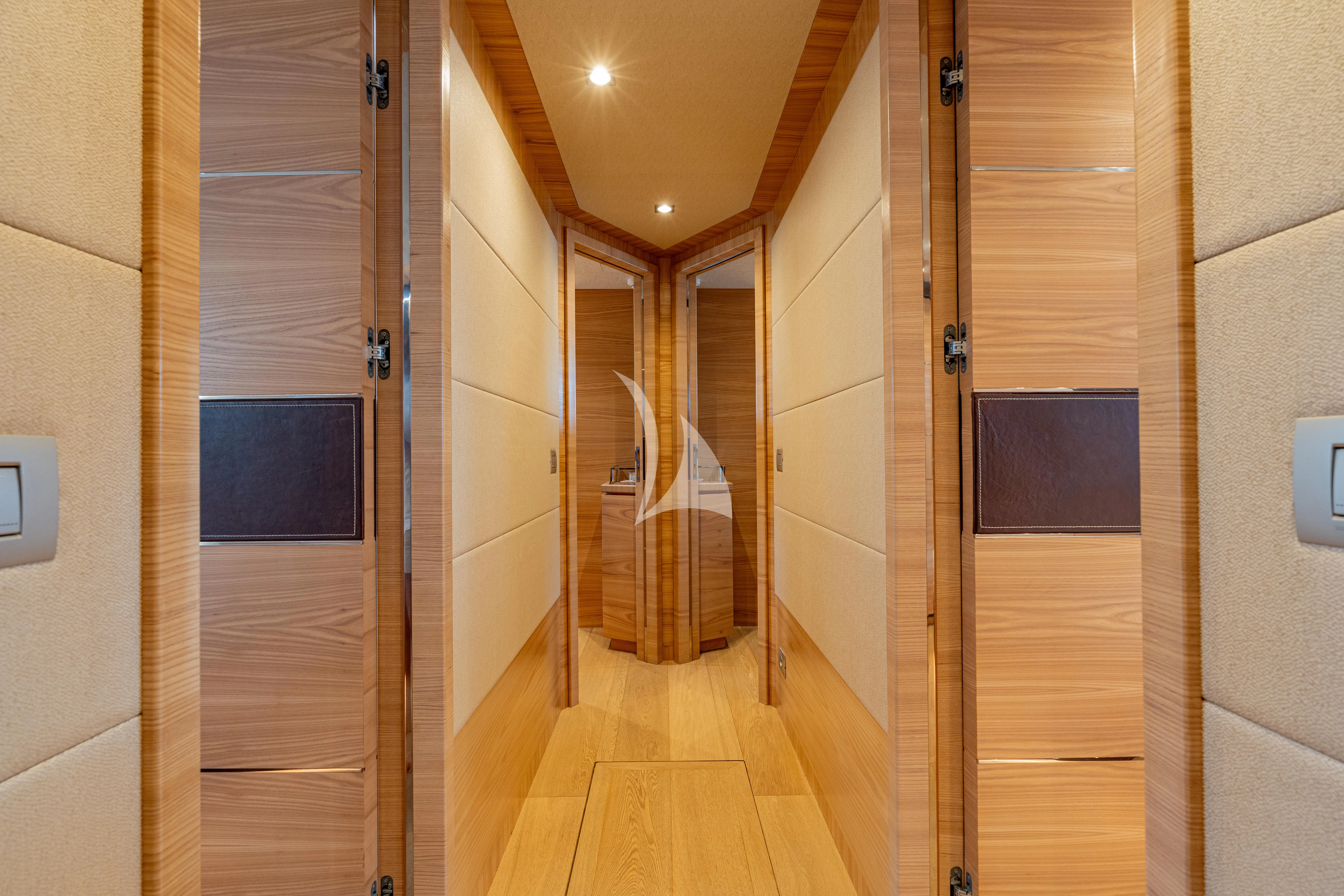 levante_yacht