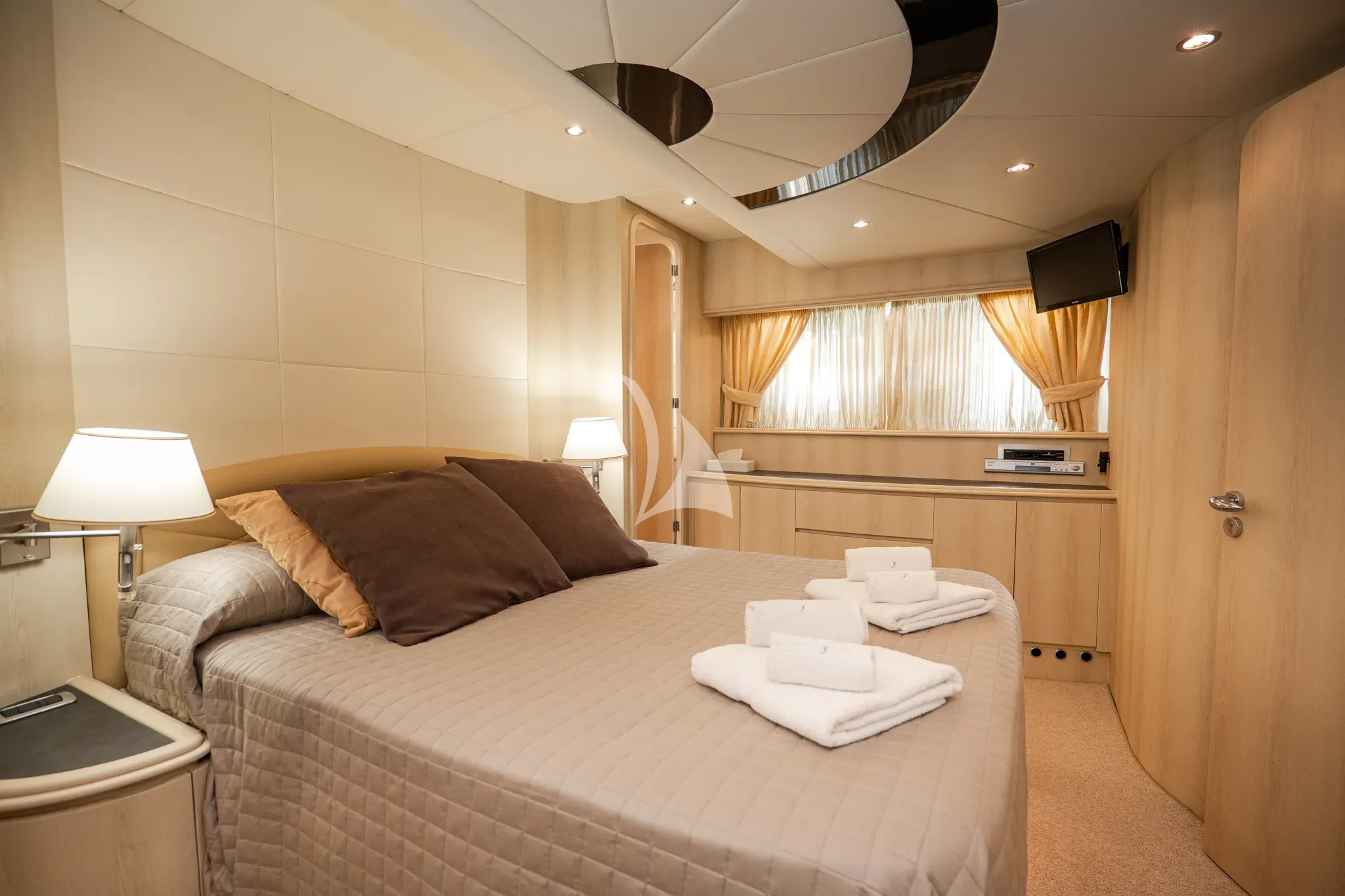 levante_yacht