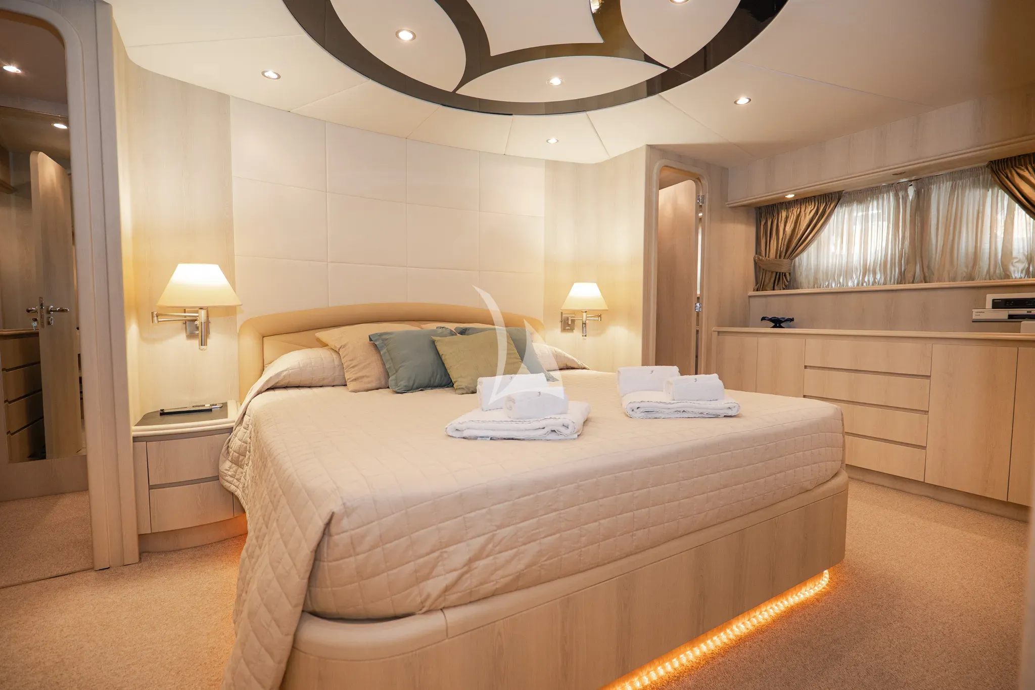 levante_yacht