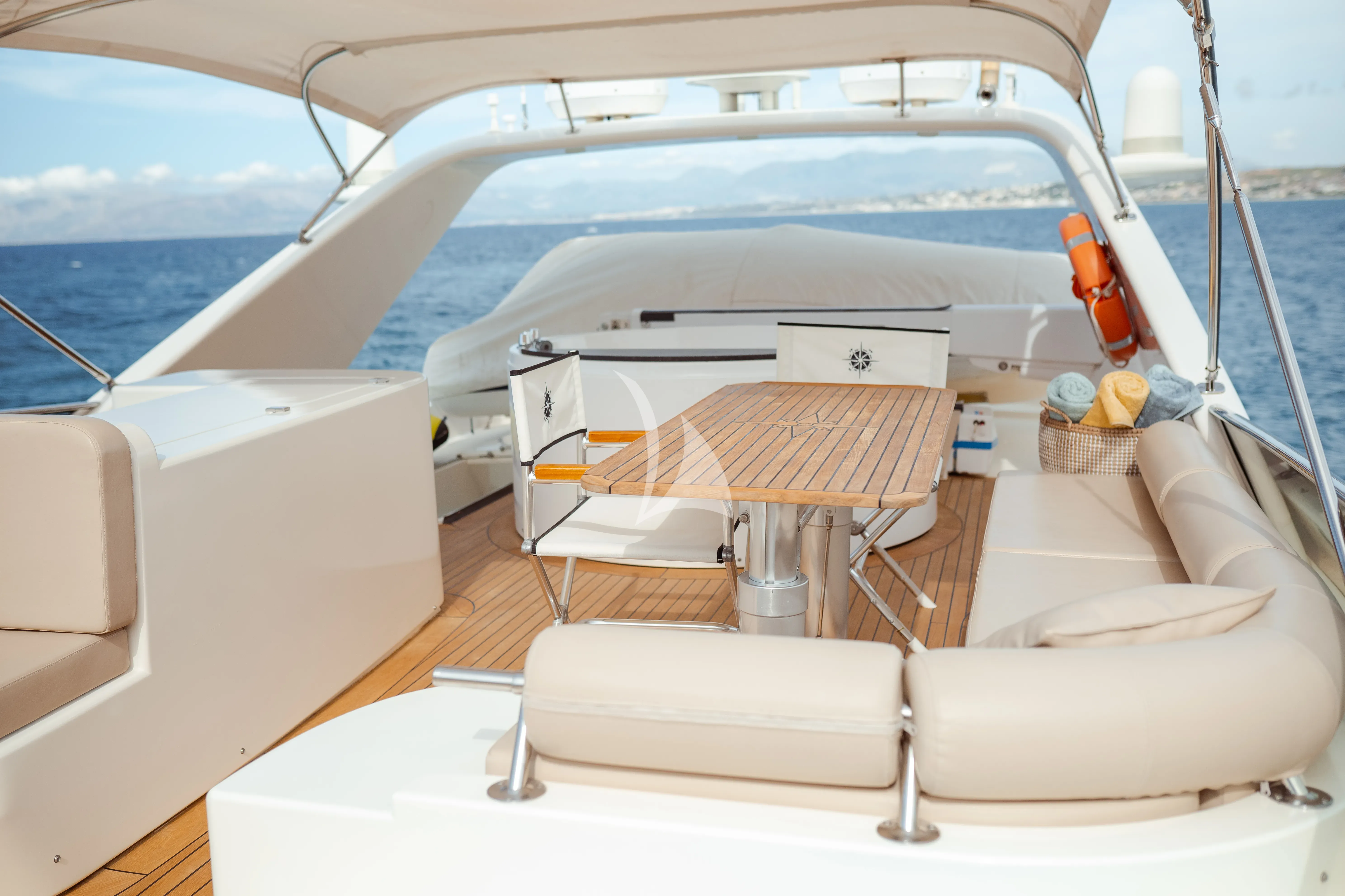 levante_yacht