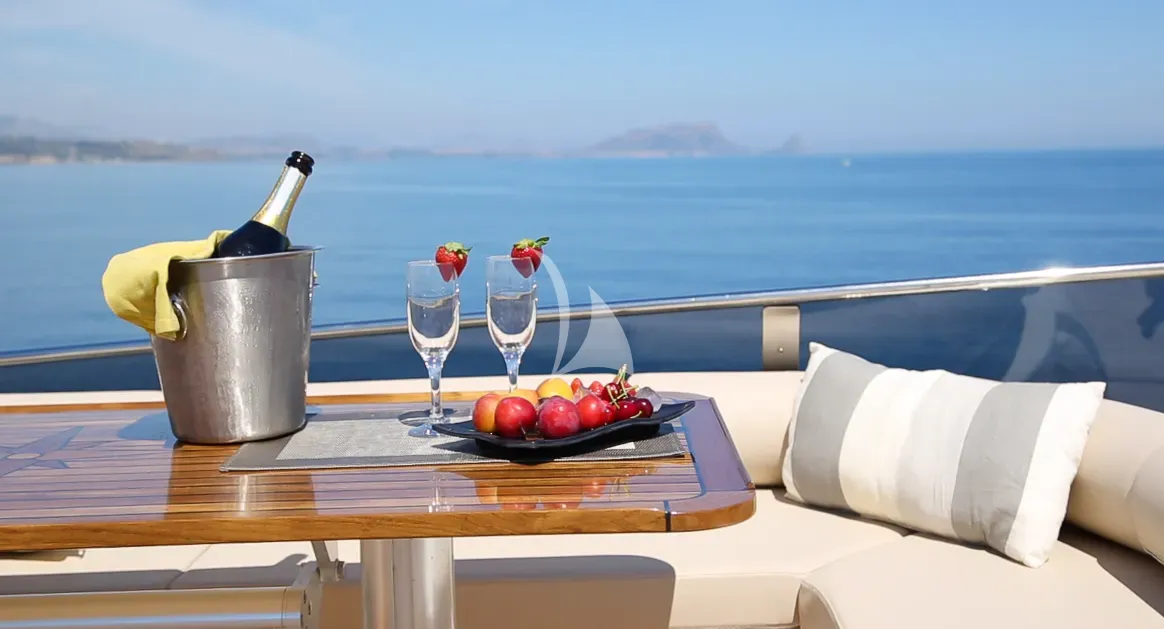 levante_yacht