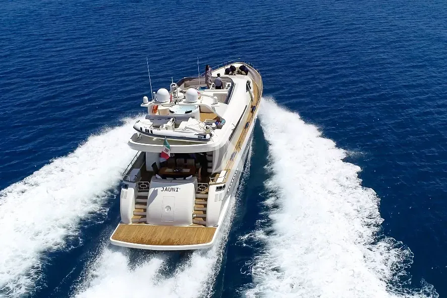 levante_yacht